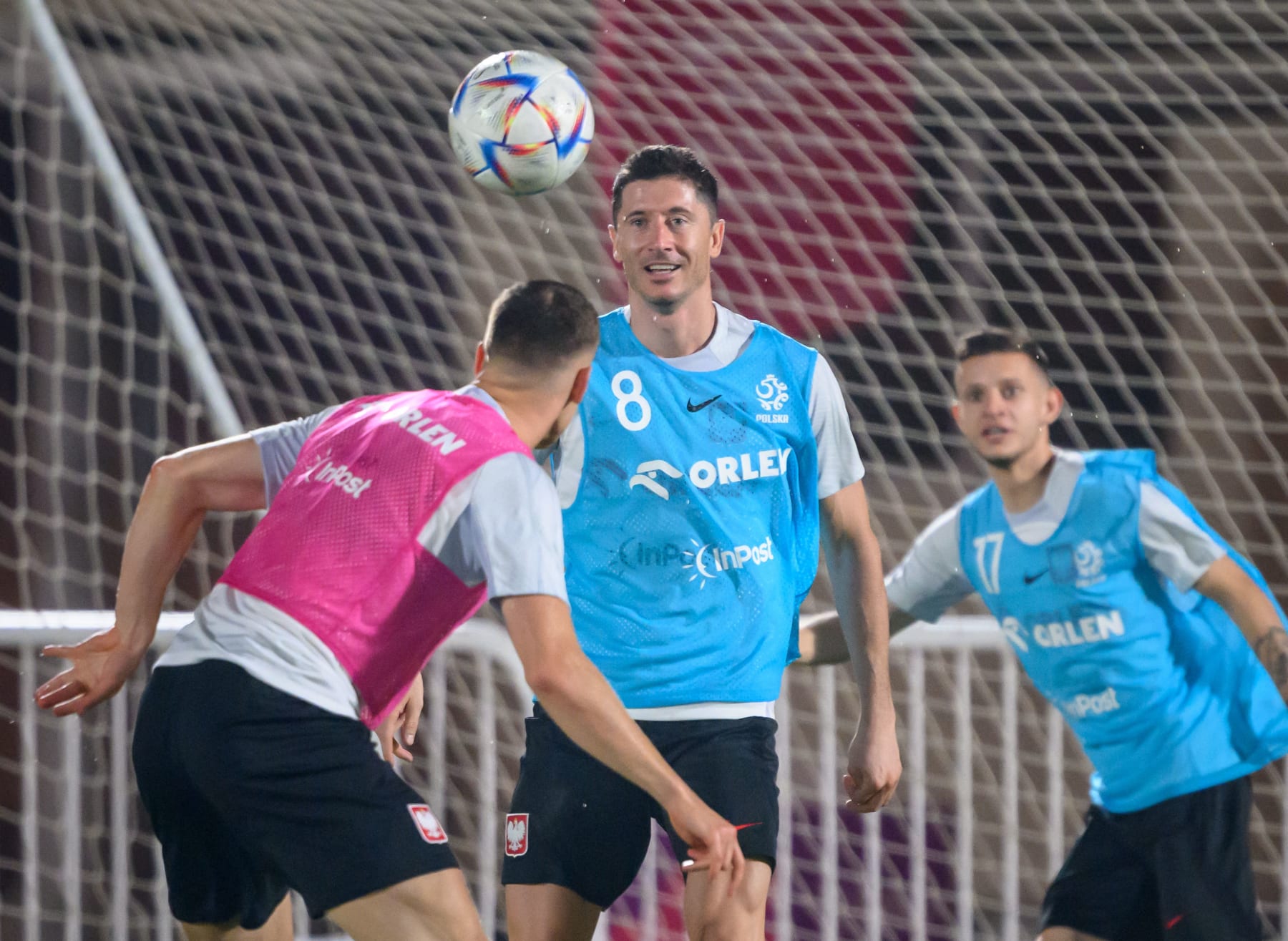 Poland's forward Robert Lewandowski (C) takes part in a training session at the Al Kharaitiyat SC training grounds in Doha on November 19, 2022, ahead of the Qatar 2022 World Cup football tournament. (Photo by FABRICE COFFRINI / AFP) (Photo by FABRICE COFFRINI/AFP via Getty Images)