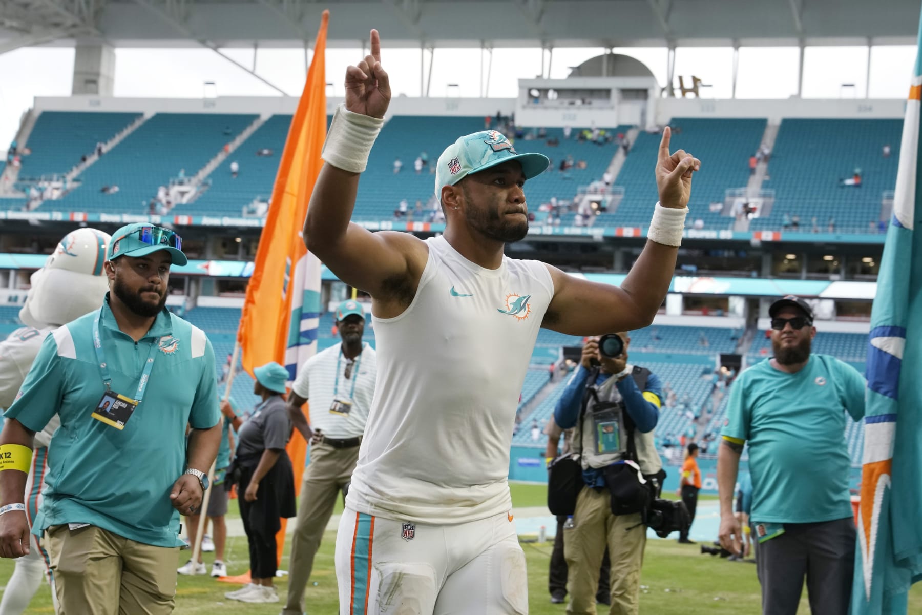 NFL Week 12 Game Recap: Miami Dolphins 30, Houston Texans 15