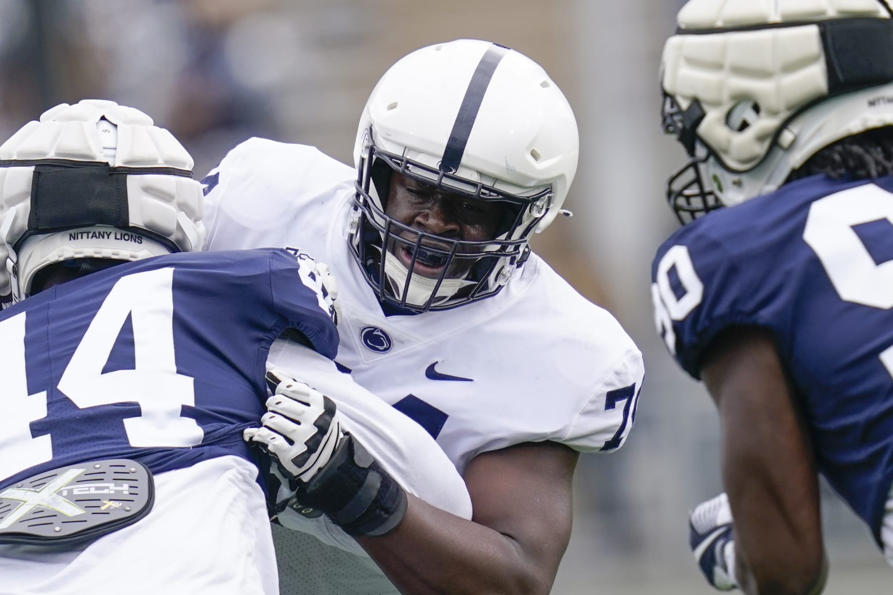 Early 2024 NFL Draft offensive tackle rankings: Penn State's Olu