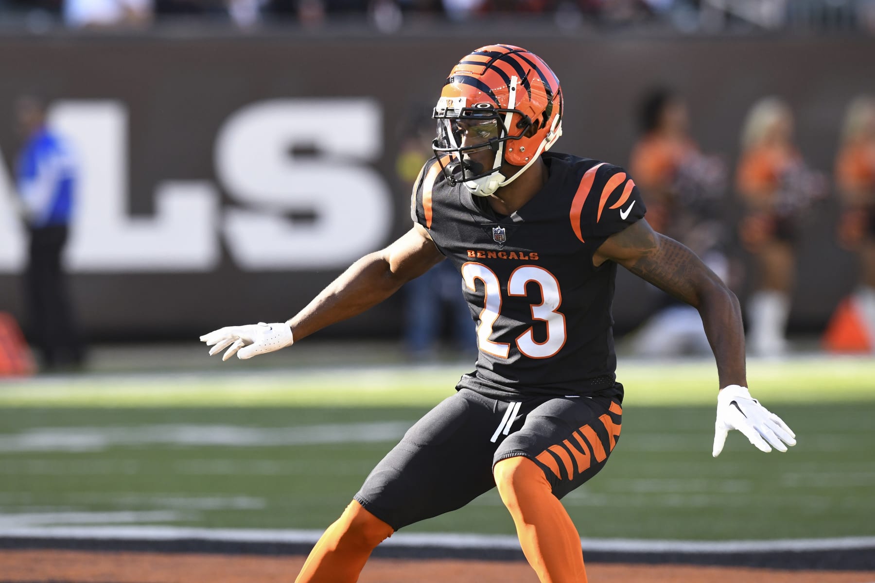 Bengals must overhaul safety position after departures of Jessie Bates III  and Vonn Bell 