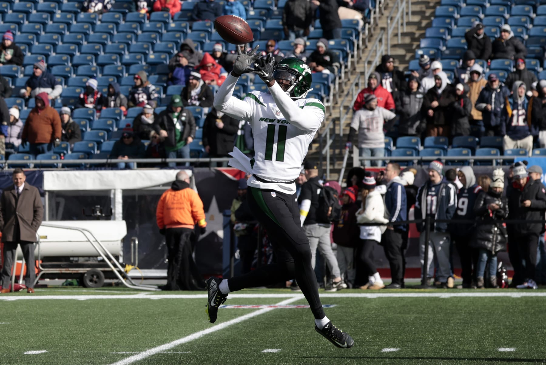 New York Jets WR Denzel Mims Sets Career High Ahead of Trade Deadline -  Sports Illustrated New York Jets News, Analysis and More