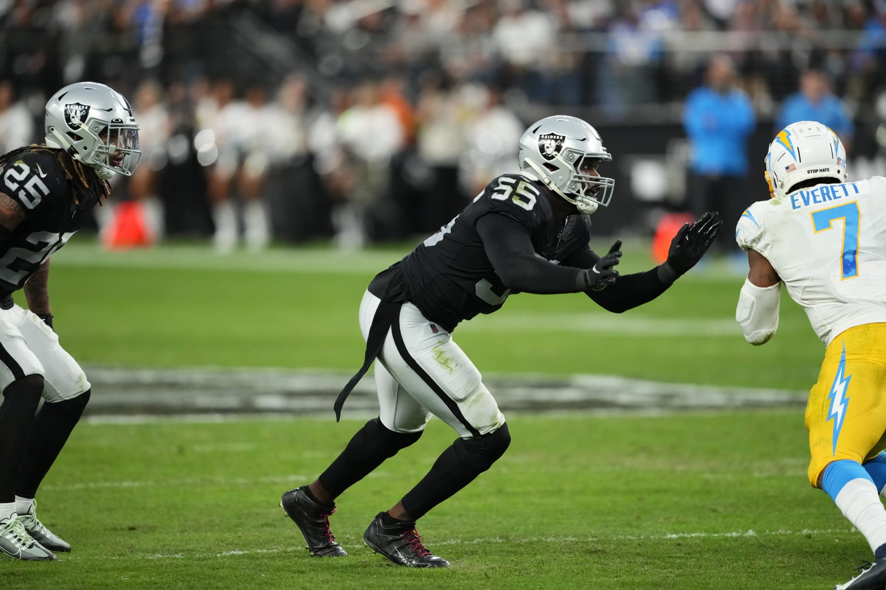 Las Vegas Raiders shut down Chargers in dominant 27-20 win