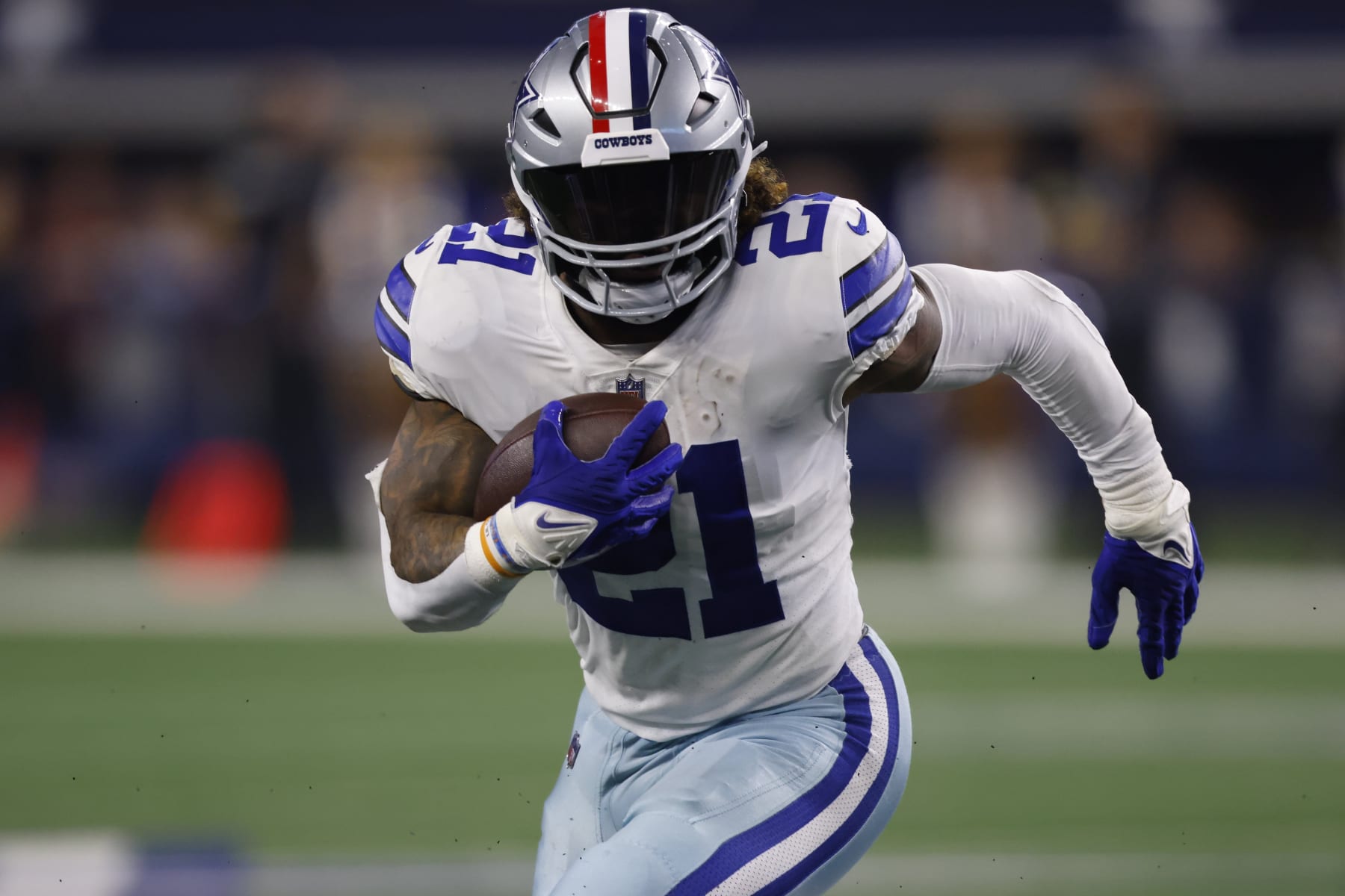 Dallas Cowboys' problems continue, Ezekiel Elliott will not play