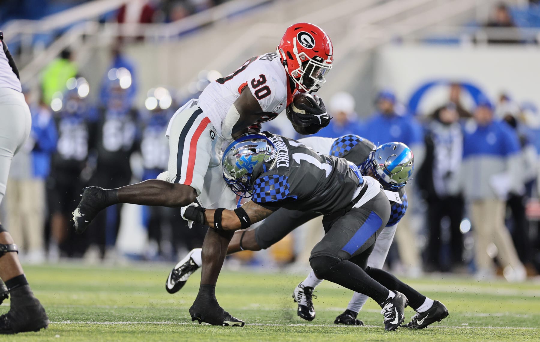 Explosive Bulldogs capture SEC title with 50-30 win