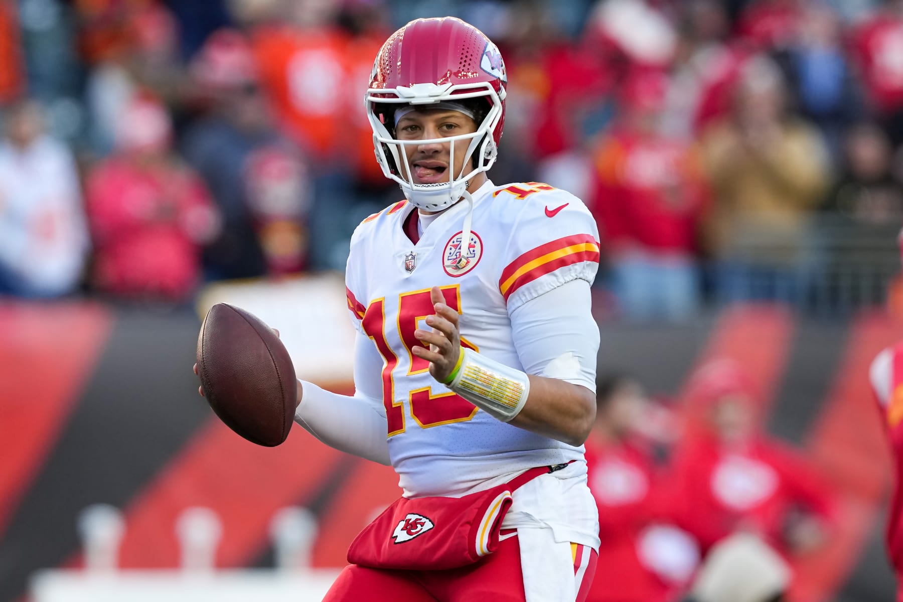 Chiefs get in Christmas spirit after pounding Seahawks