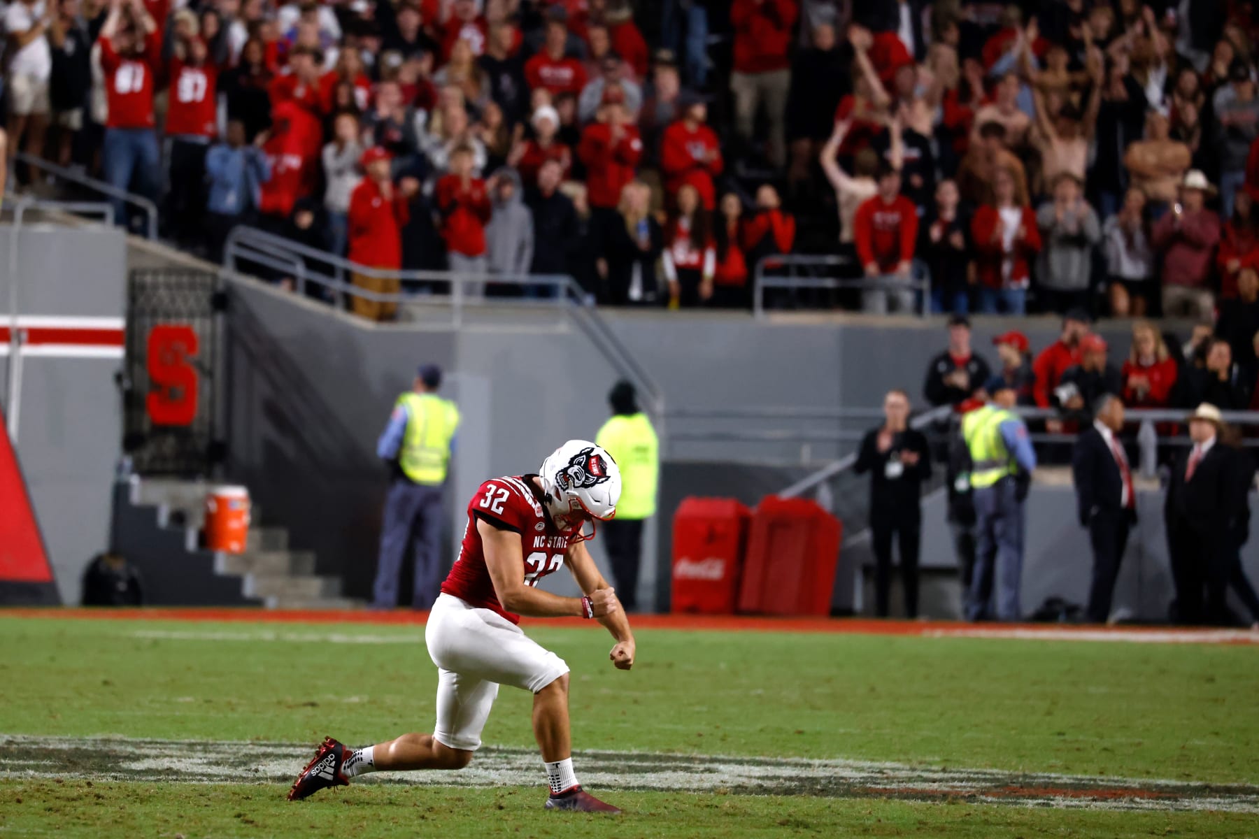 The 2022 college football preseason All-America team - ABC7 Los