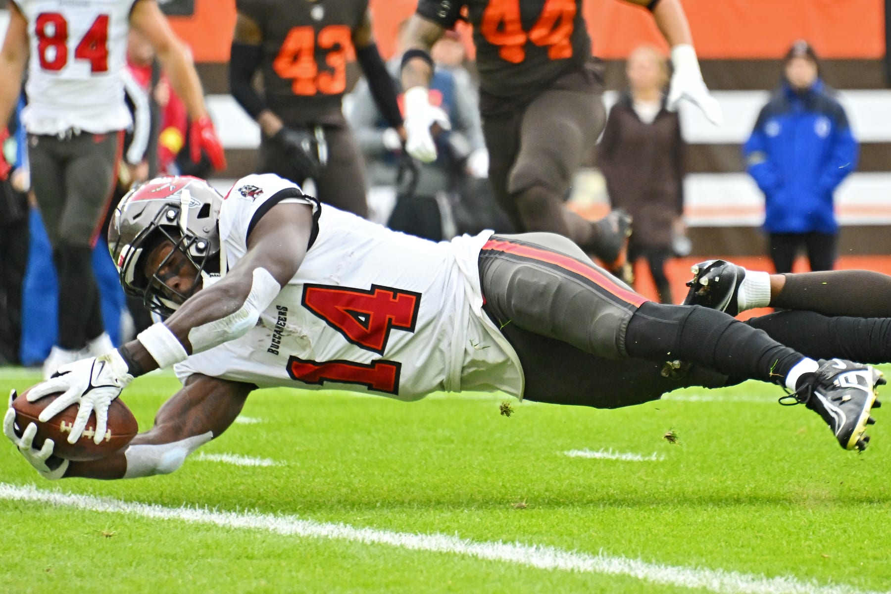 Fantasy Football: DFS Thanksgiving Breakdown – Best and Worst