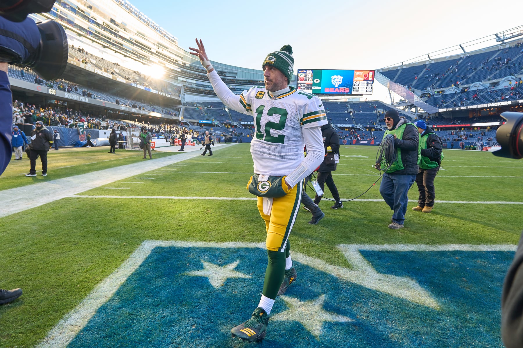 Aaron Rodgers purchases land in Tennessee, sparks trade rumors to