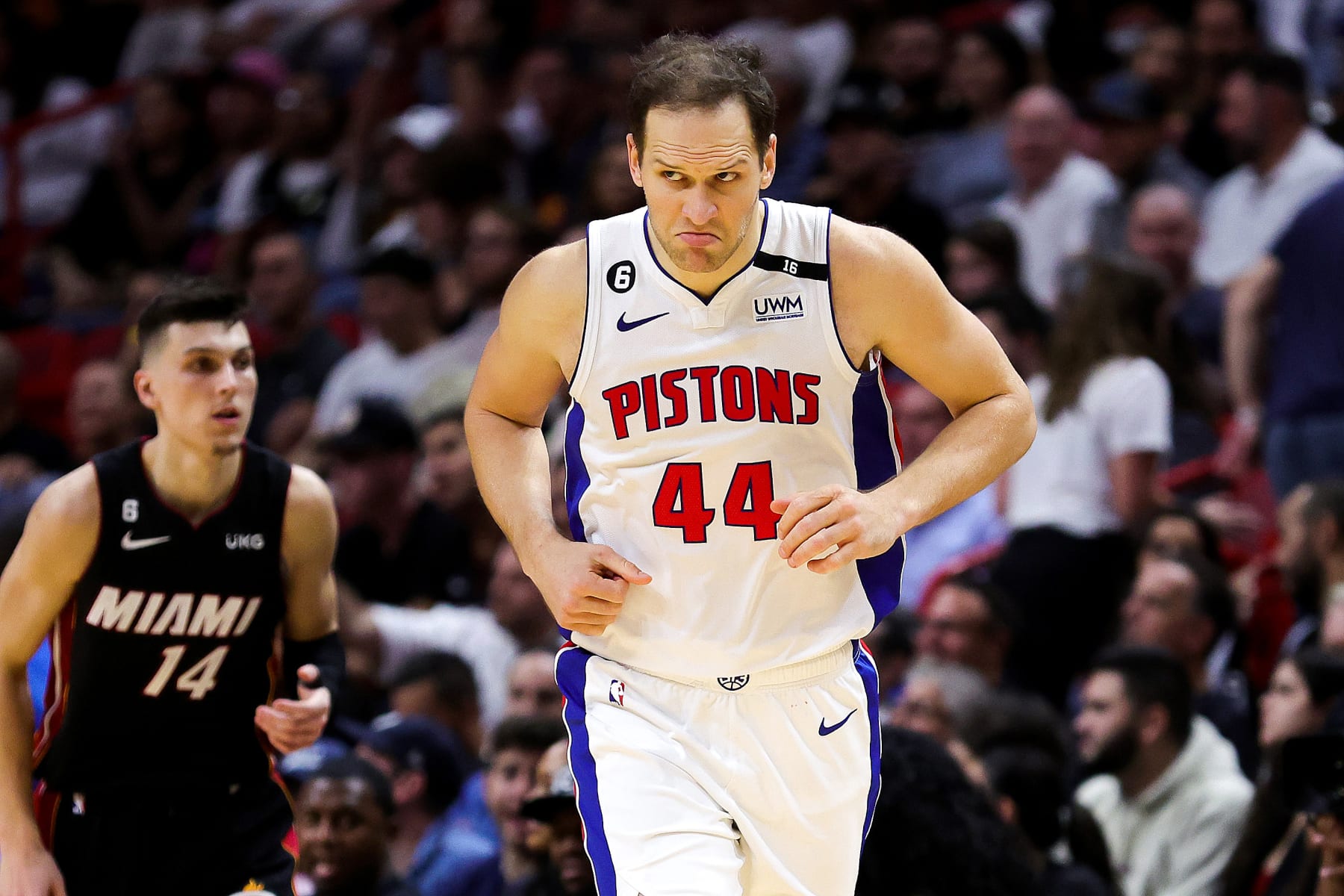 Report: Mavericks eye Bojan Bogdanovic in trade talks with Pistons