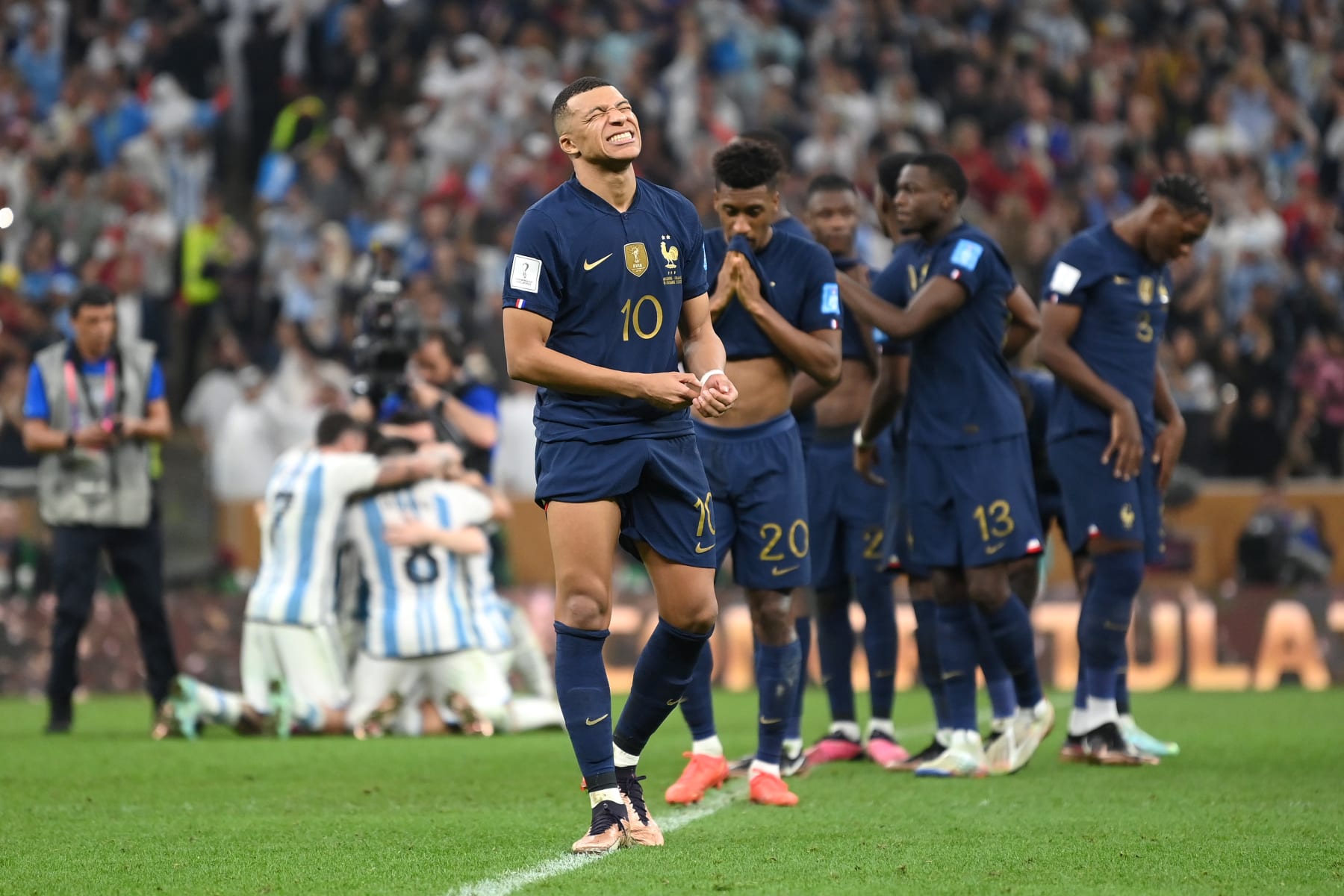Fans Heartbroken for Kylian Mbappé After France's World Cup Loss to Messi,  Argentina | News, Scores, Highlights, Stats, and Rumors | Bleacher Report