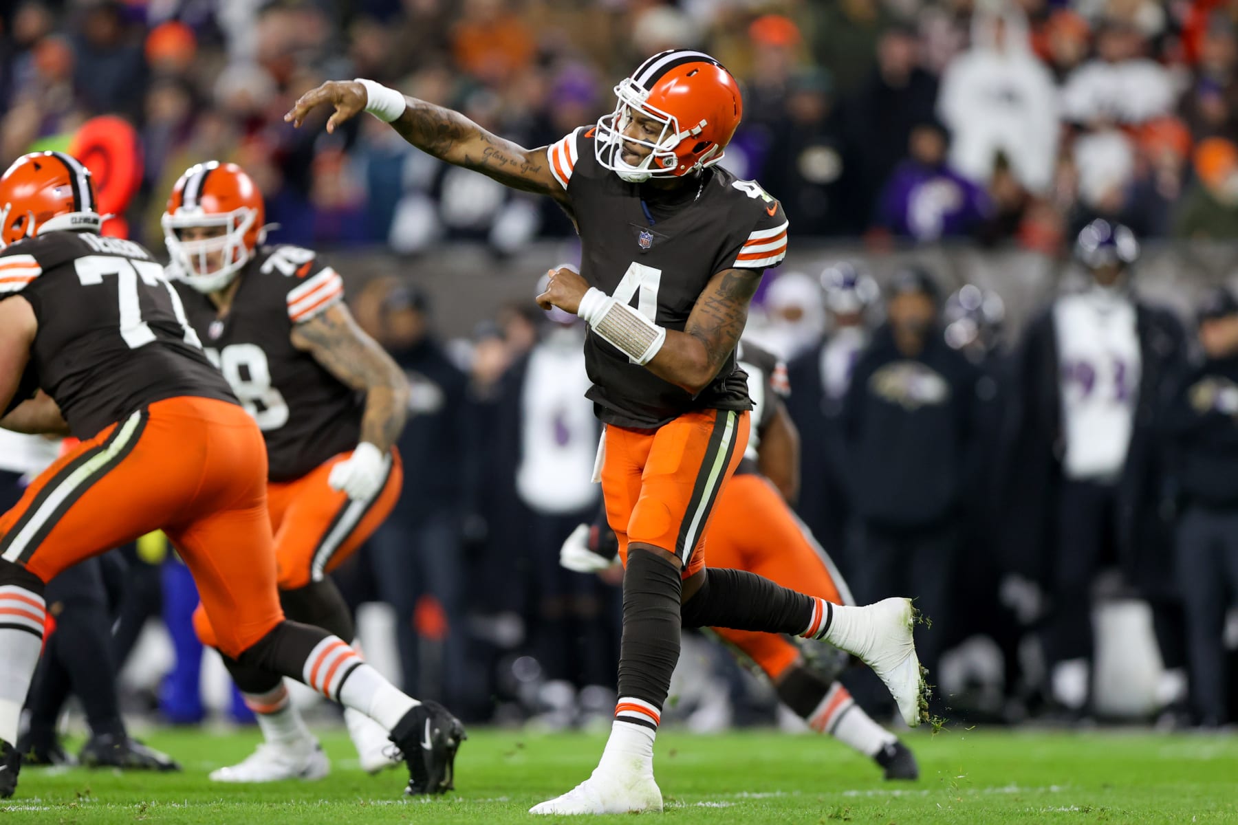 Christmas miracle: Cleveland Browns finally win a game in 2016