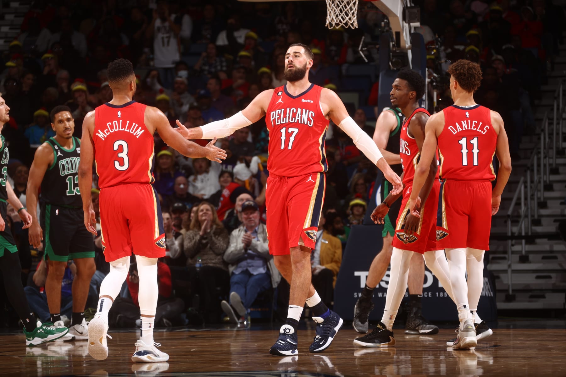 Imagining Jonas Valanciunas with Zion Williamson: Why EuroBasket 2022 can  provide blueprint for Pelicans success