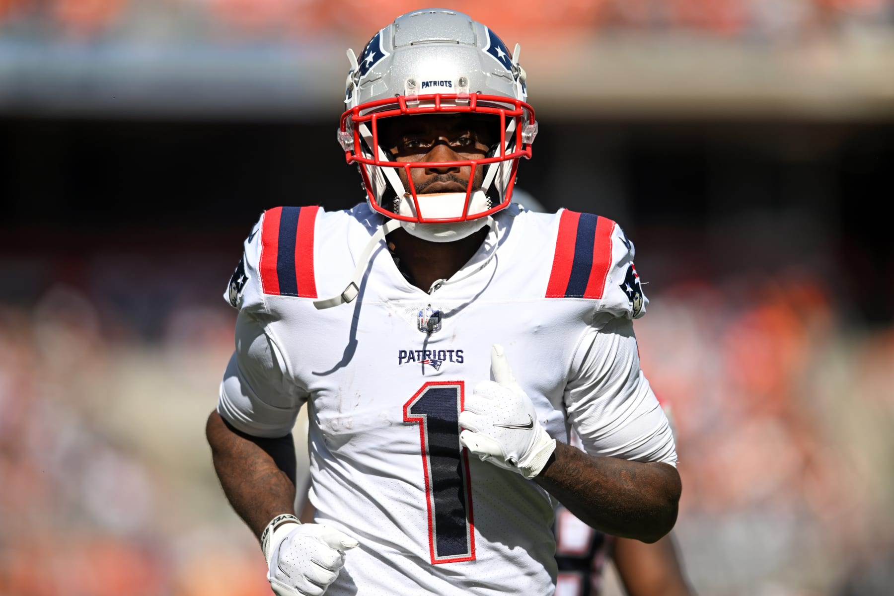 DeVante Parker: NFL says it is reviewing an apparent head injury