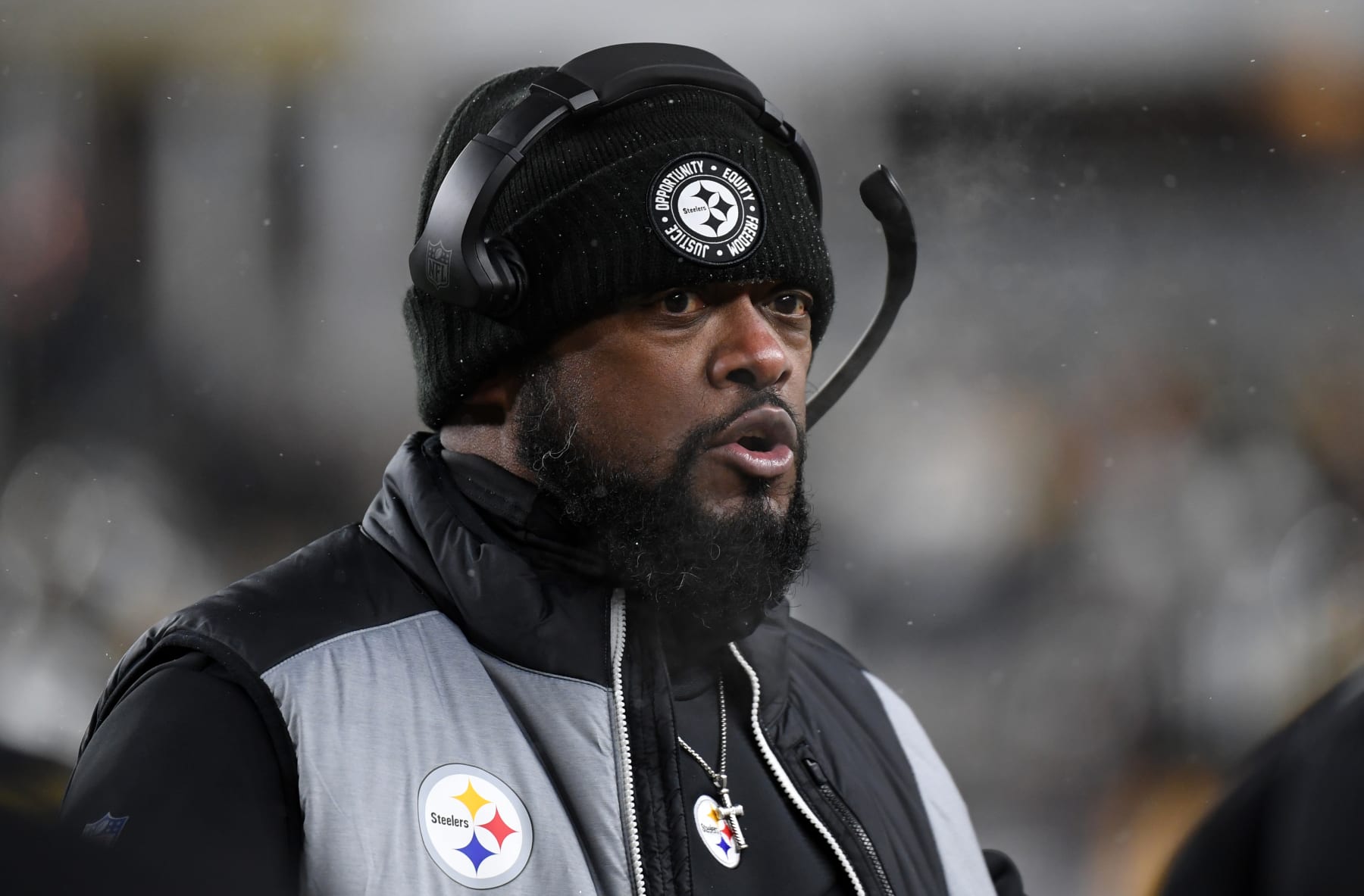 Steelers' Appreciative Head Coach Mike Tomlin Reveals Which Player Came Up  With Idea To Wear Franco Harris' #32 To Stadium On Saturday