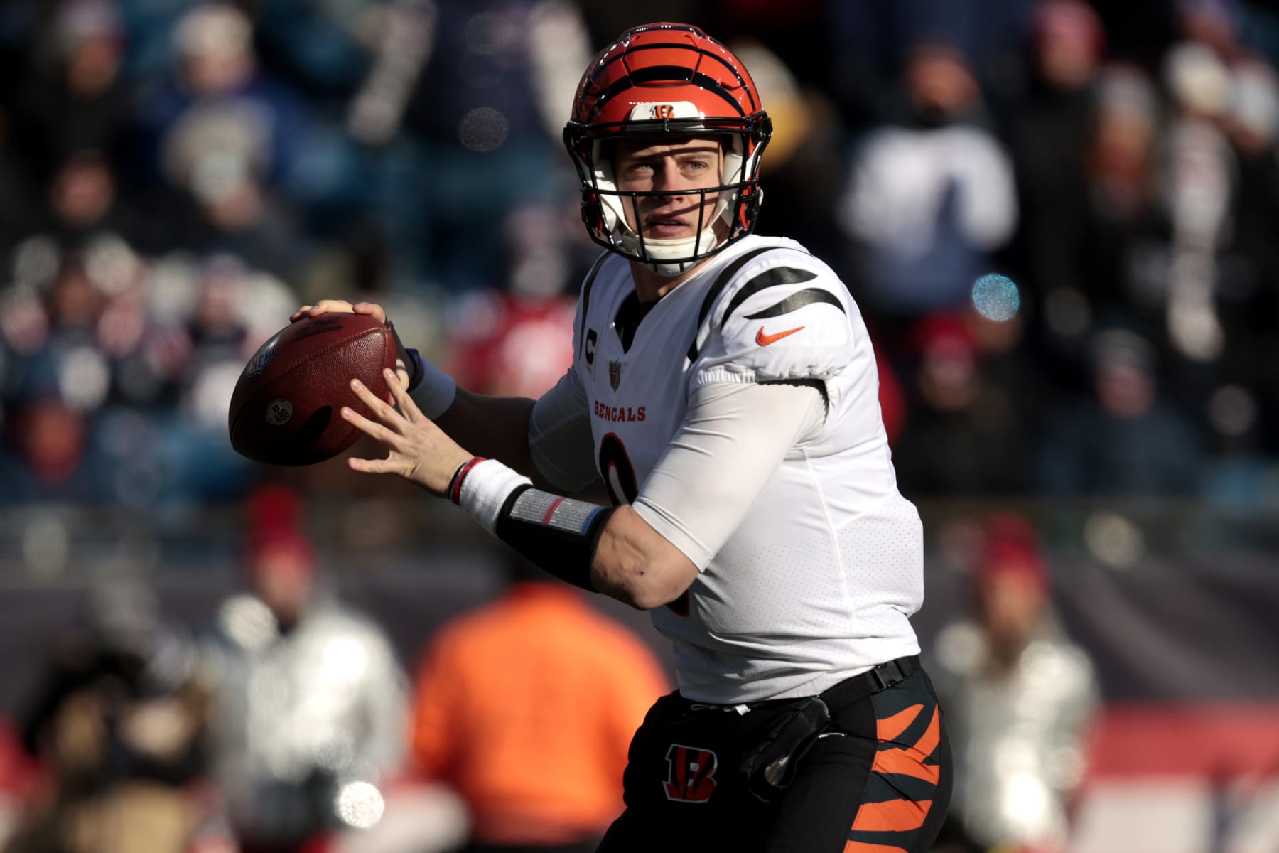 NFL MVP Odds: Mahomes clearly leads the race after Week 11 - VSiN