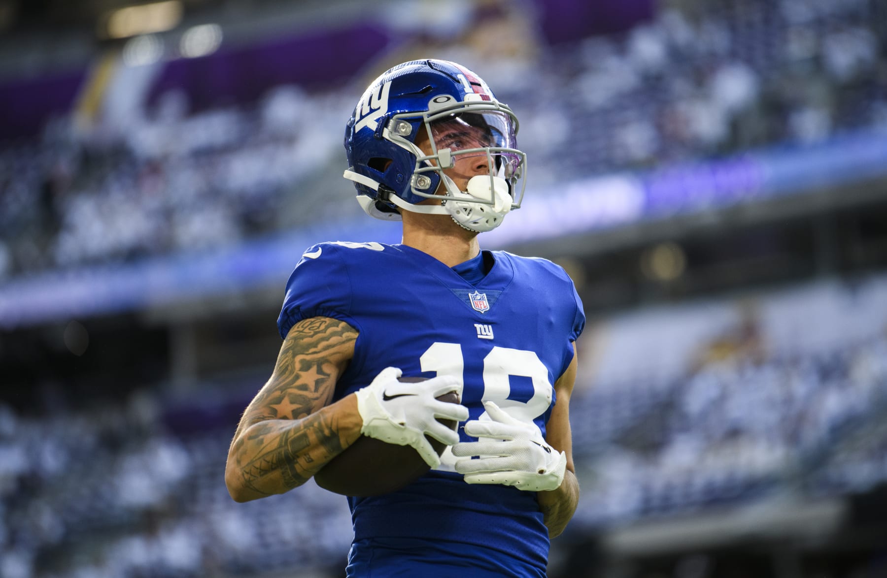 Giants re-sign WR Isaiah Hodgins, who had breakout season