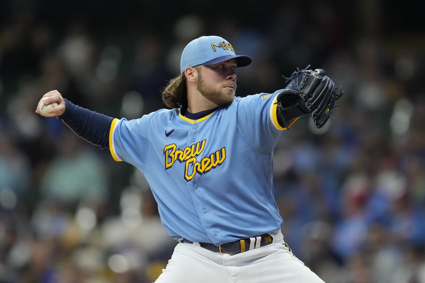 Ranking Brewers SP Corbin Burnes' Top 10 Landing Spots amid Trade