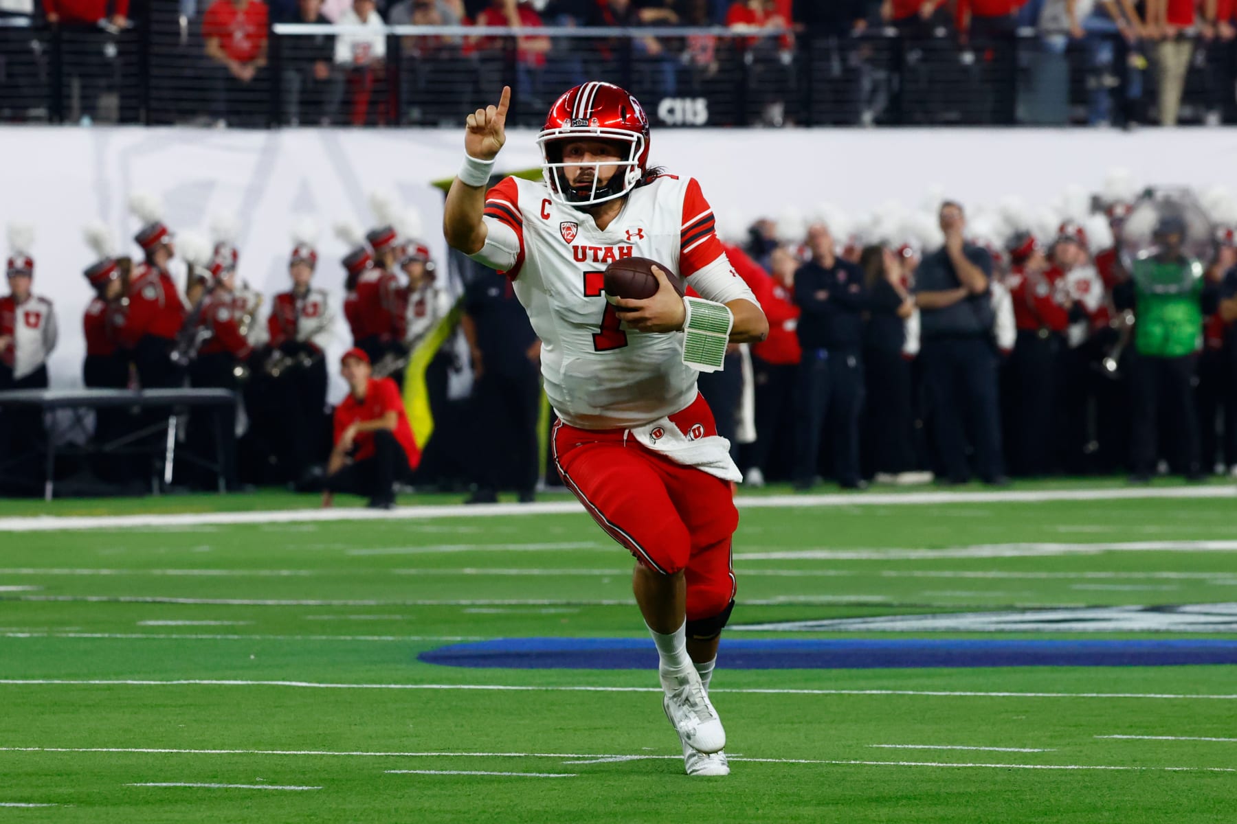 Utah QB Cam Rising