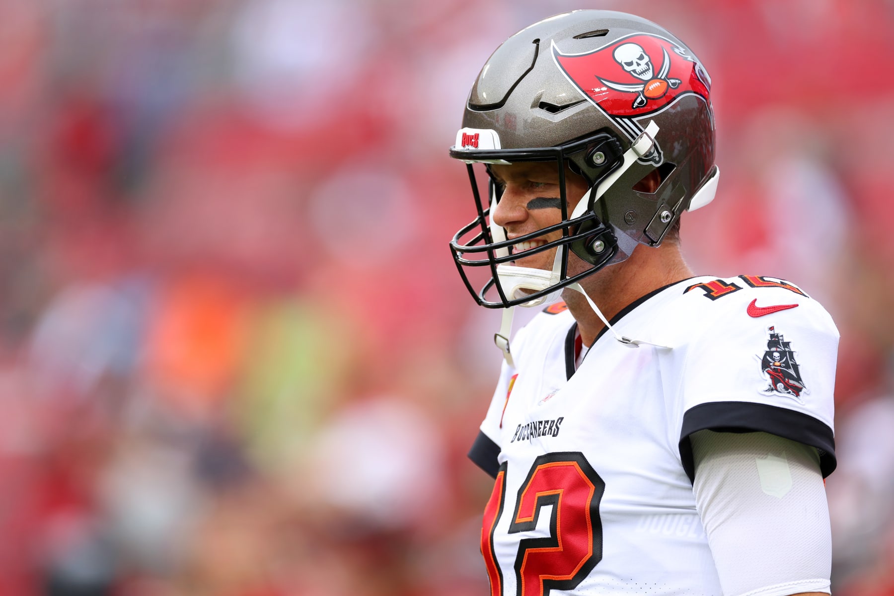 Brady, Bucs can clinch NFC South with victory over Panthers