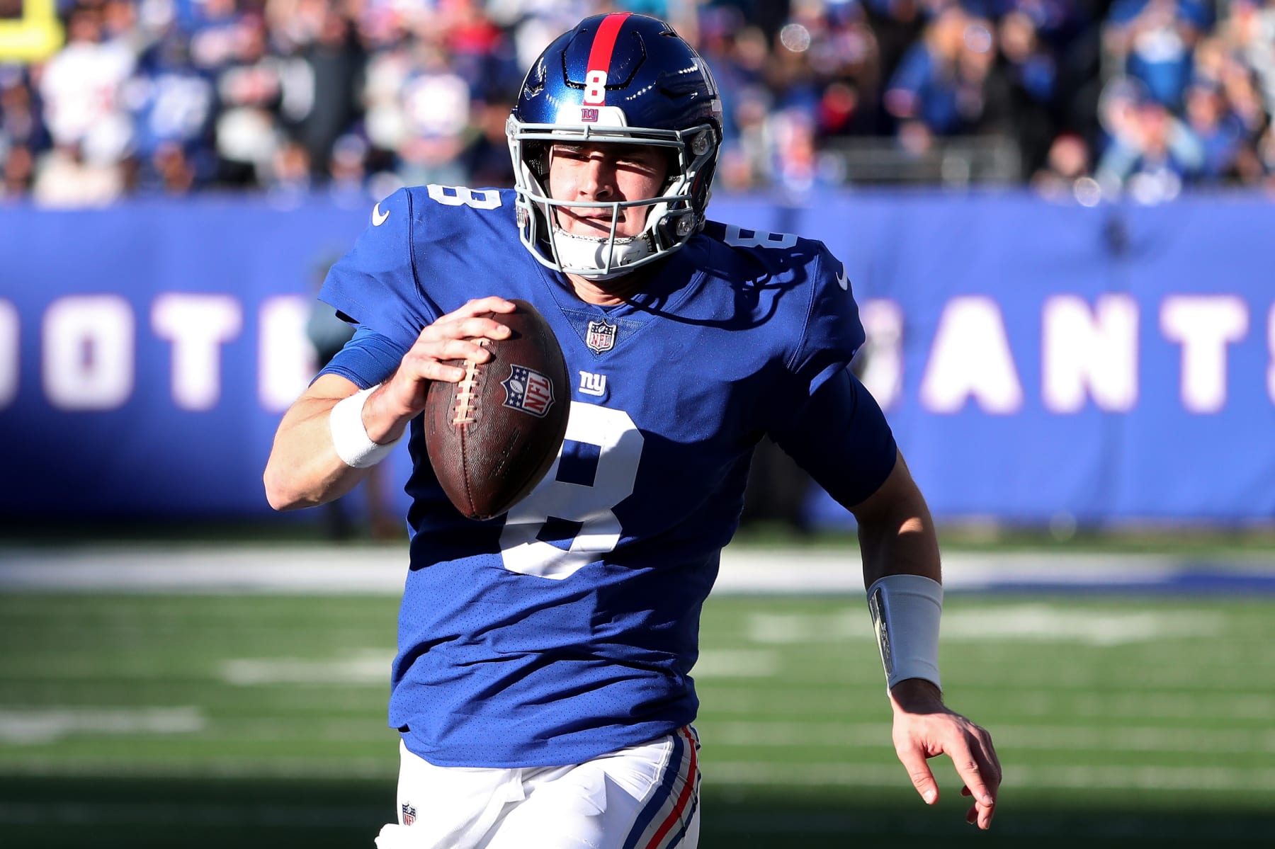 New York Giants: 5 reasons not to start Daniel Jones yet 