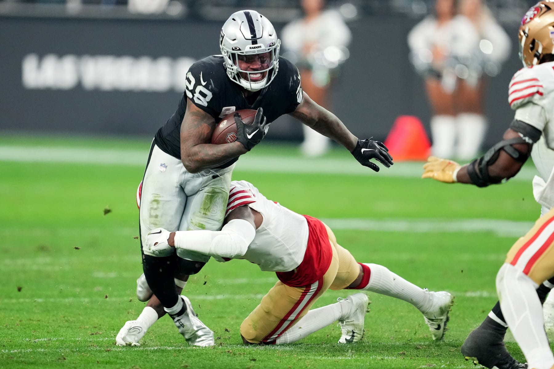 How 49ers' Bosa, Raiders' Jacobs could make NFL rookie history