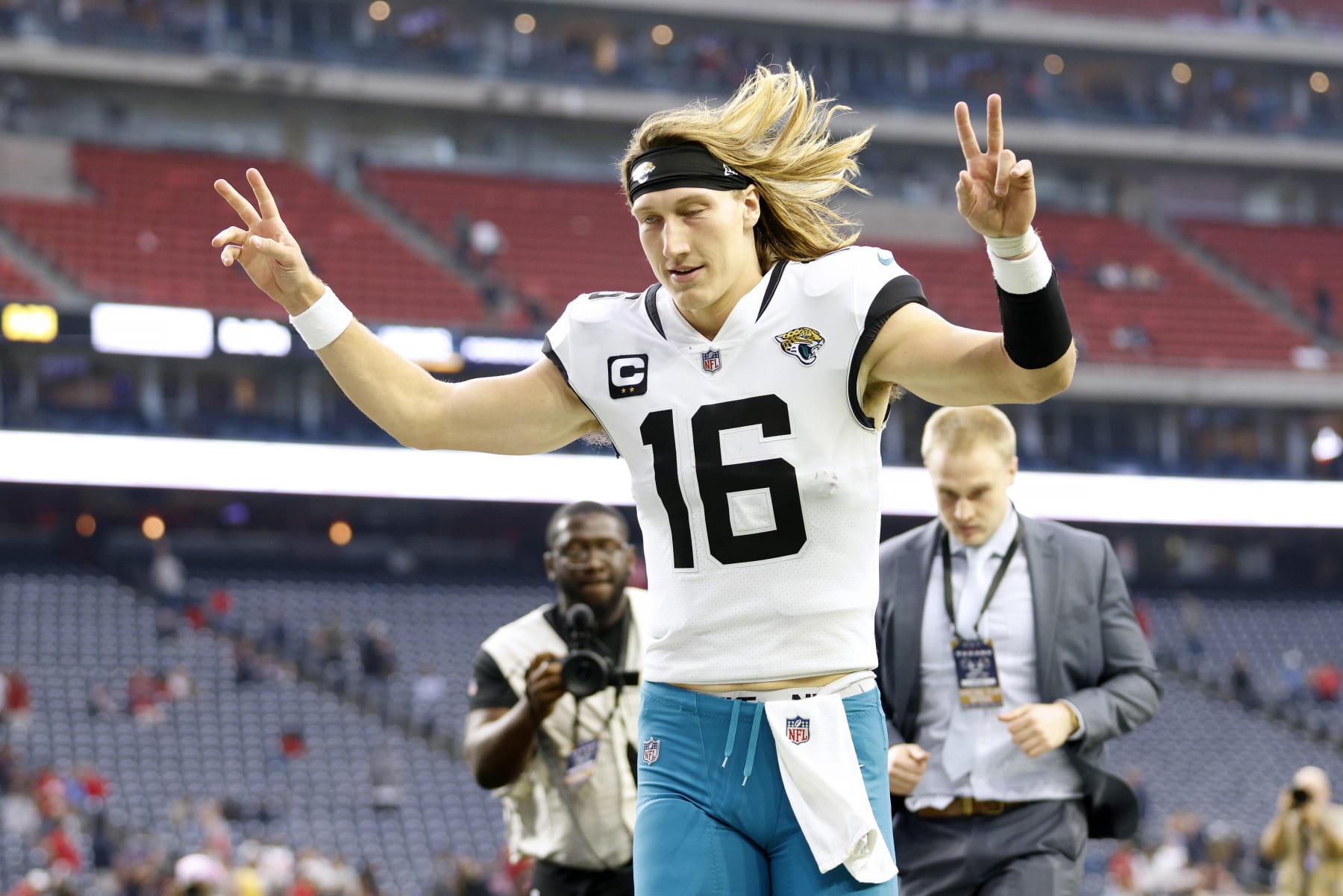 Taylor Heinicke reveals his petty move for every team that he beats