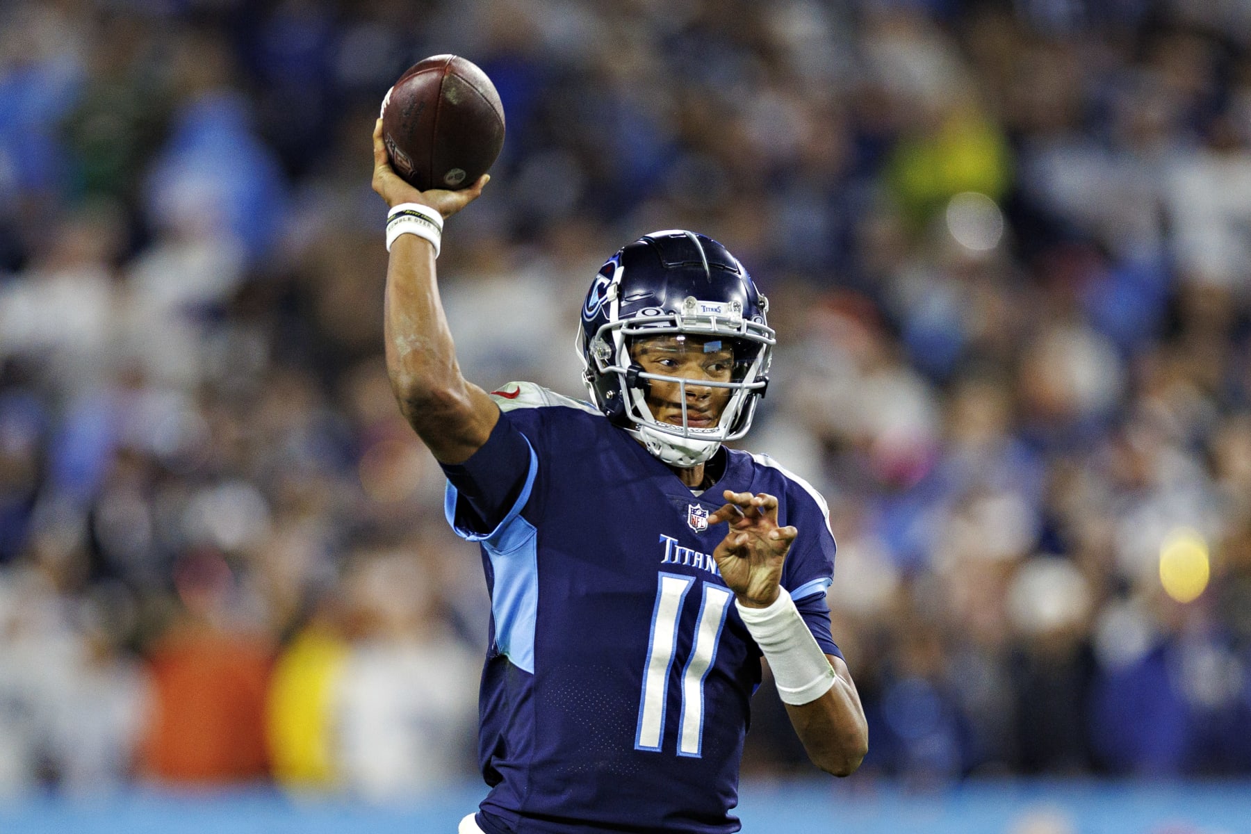 AP source: Titans start Joshua Dobbs, not Malik Willis at QB vs