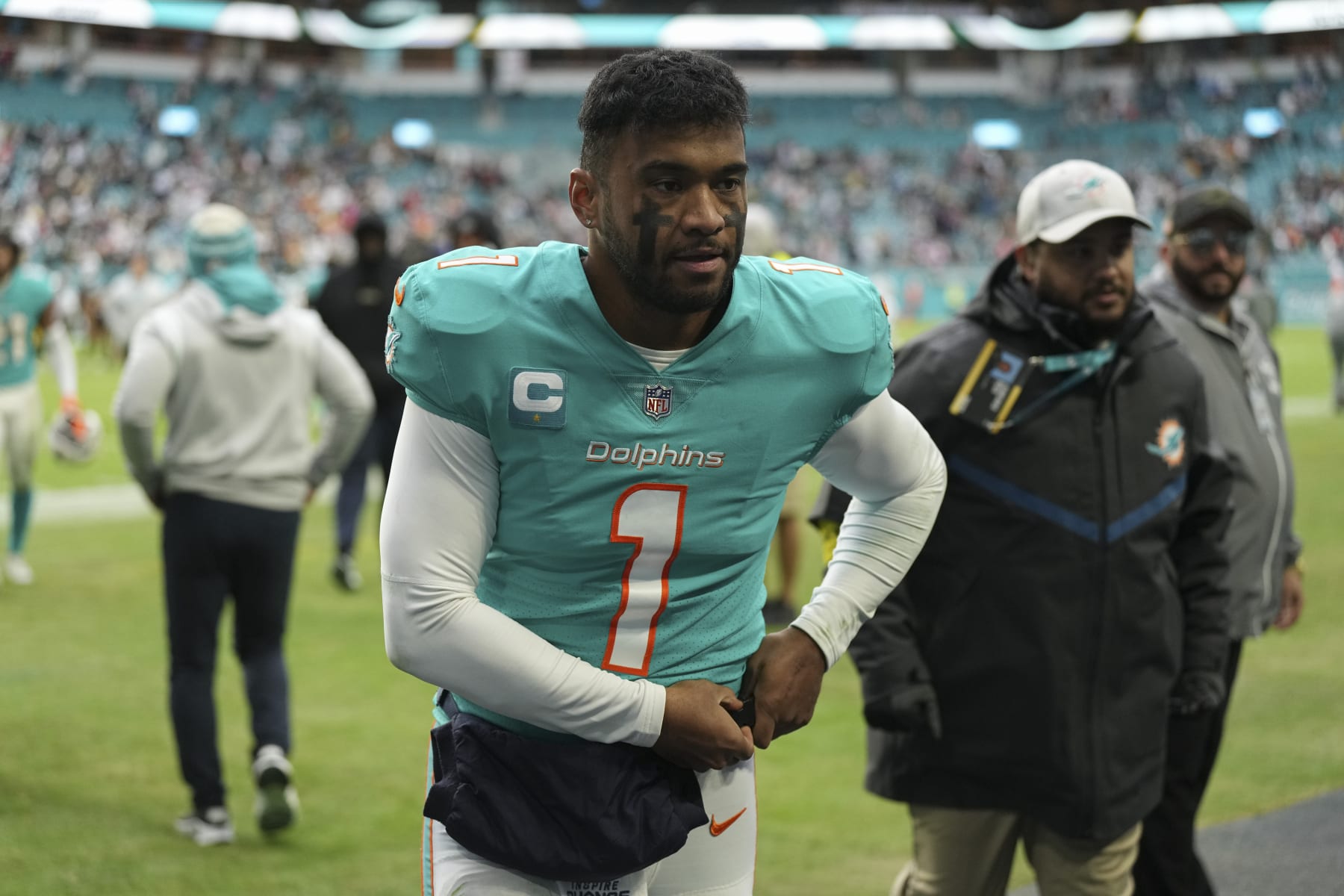 Dolphins QB Tua Tagovailoa out vs. Jets, still no 'definitive timeline' for  return