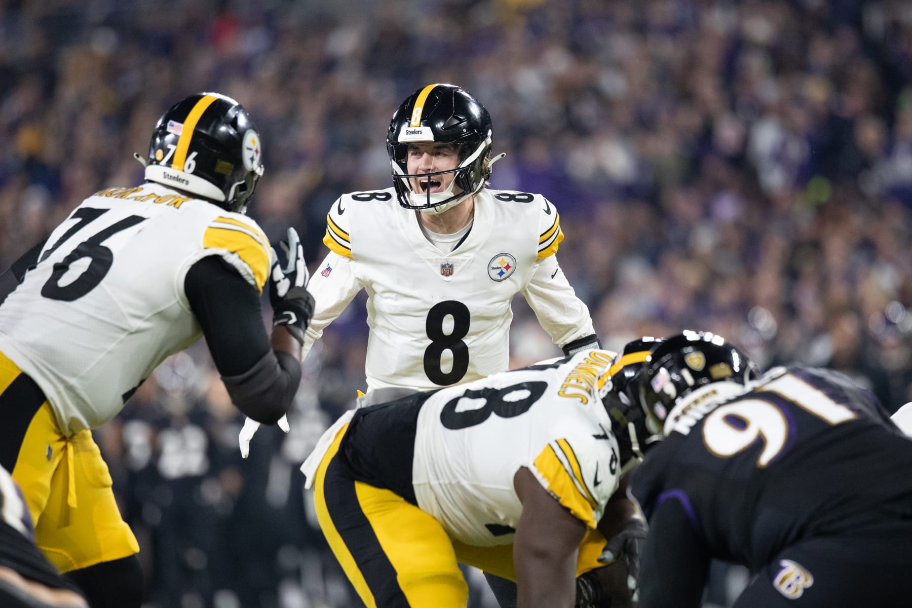 Kenny Pickett leads Steelers to late rally to defeat rival Ravens, playoff  hopes intact