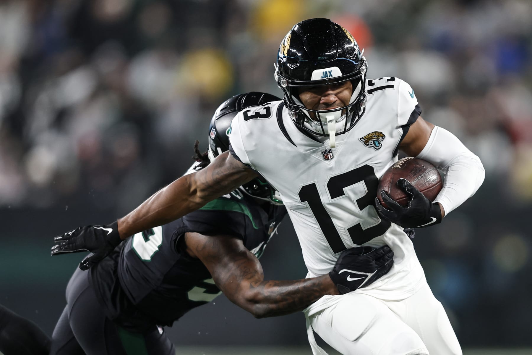 ThriveFantasy NFL Top Picks & Plays for Week 18: Josh Jacobs Takes