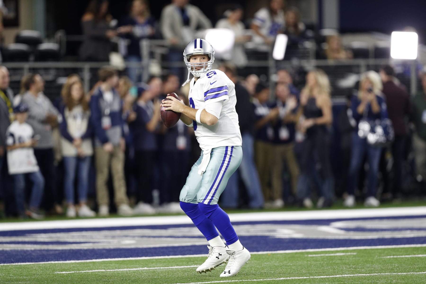 Jerry Jones, Cowboys seem satisfied with Tony Romo and QB backups - Sports  Illustrated