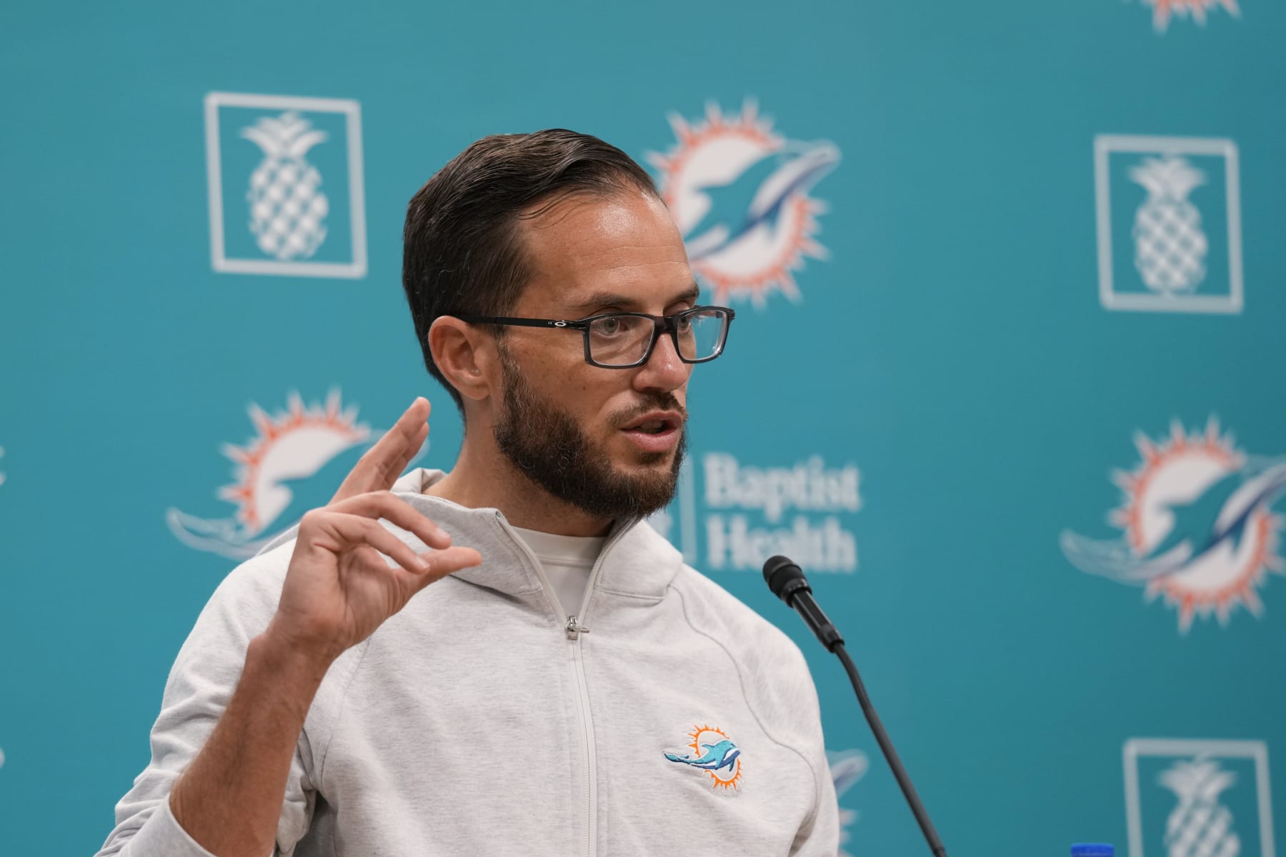 miami dolphins press conference today