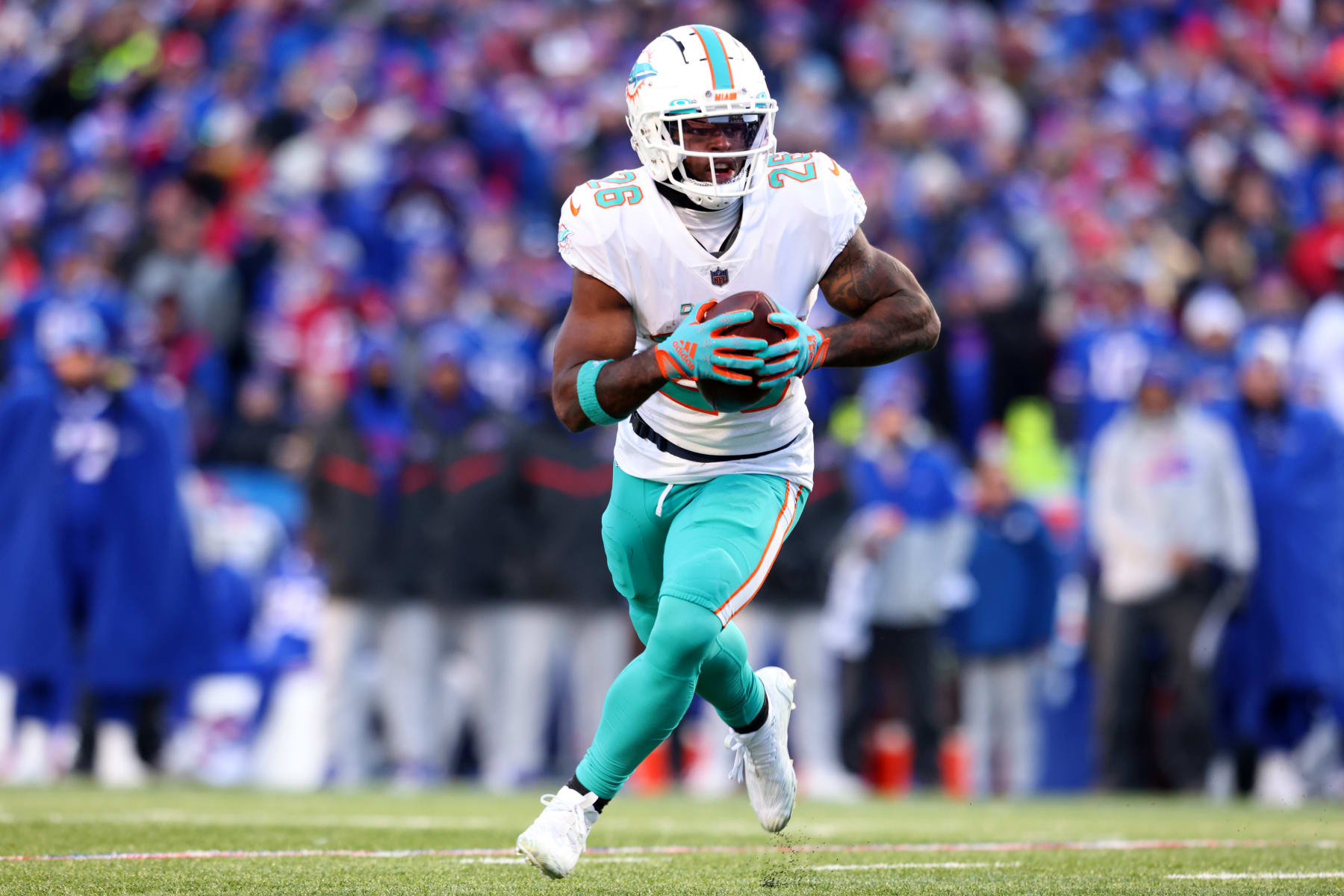 1 Move The Dolphins Still Need To Make This Offseason