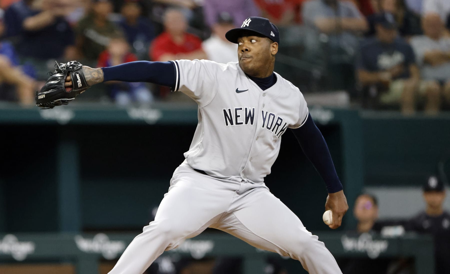 Aroldis Chapman: Breaking News, Rumors & Highlights