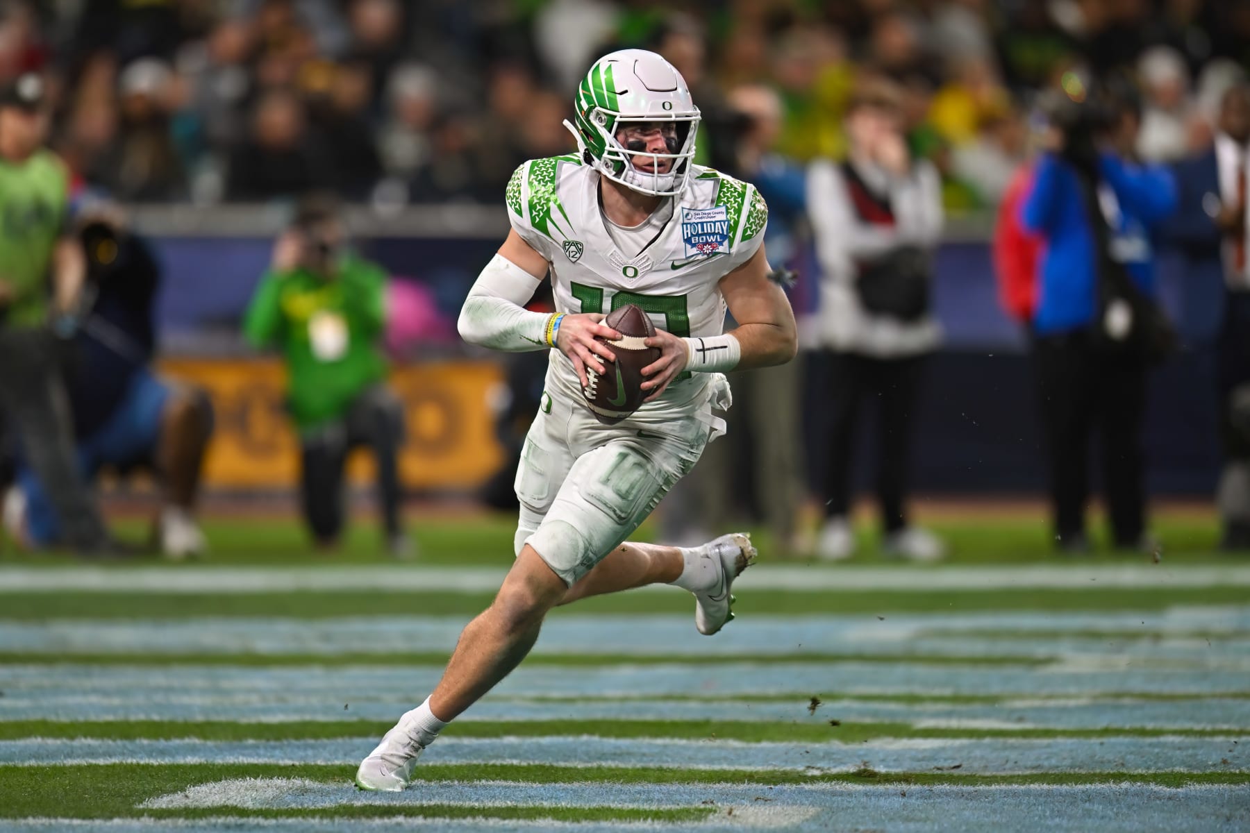 Oregon QB Bo Nix