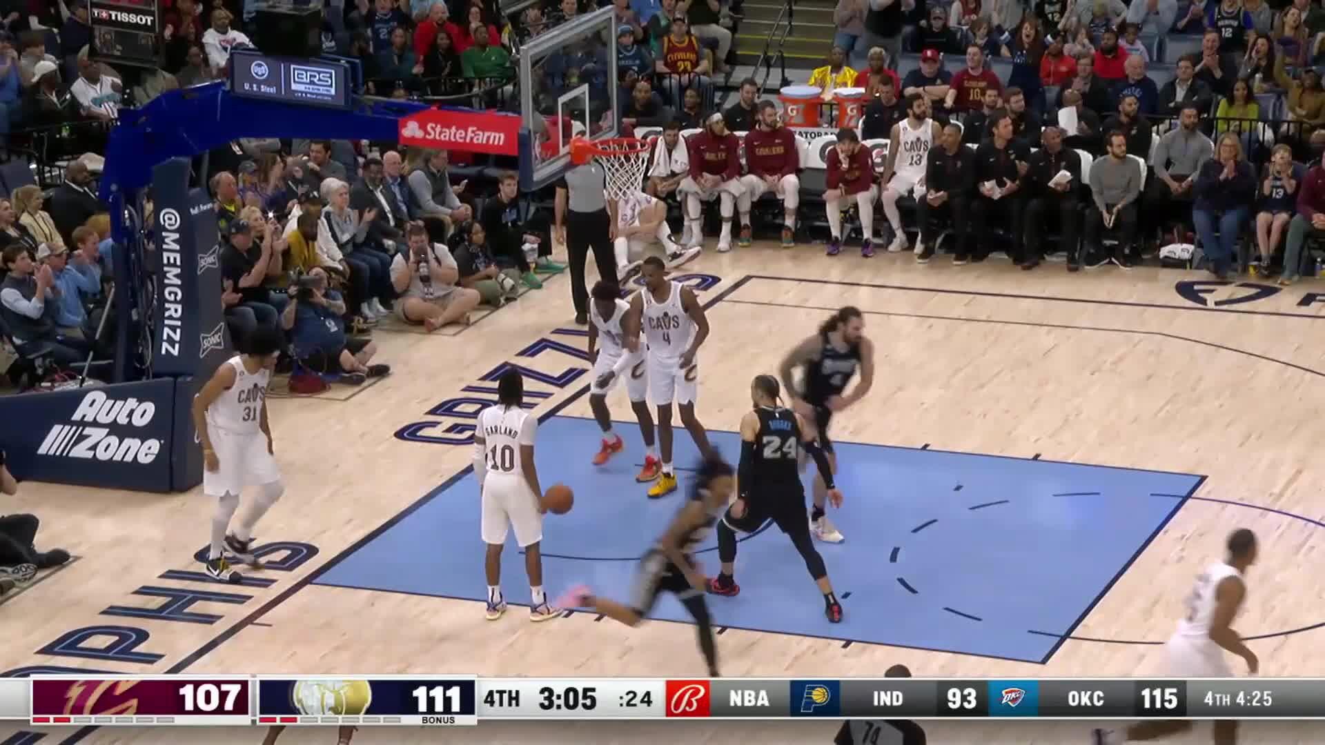 Shannon Sharpe Has Heated Exchange With Grizzlies, Ja Morant's Dad Tee