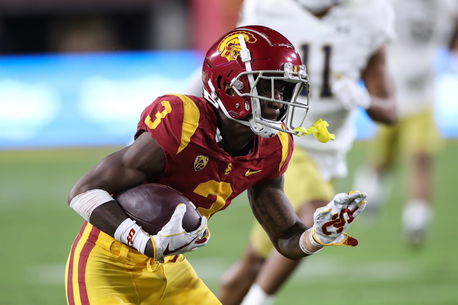 New England Patriots eyeing Jordan Addison at wide receiver in first round? Mock  Draft Monday