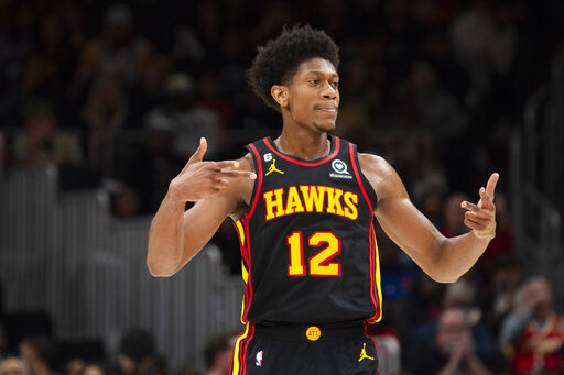 Young leads Hawks to 113-96 win over Knicks, 3-1 series lead – KGET 17