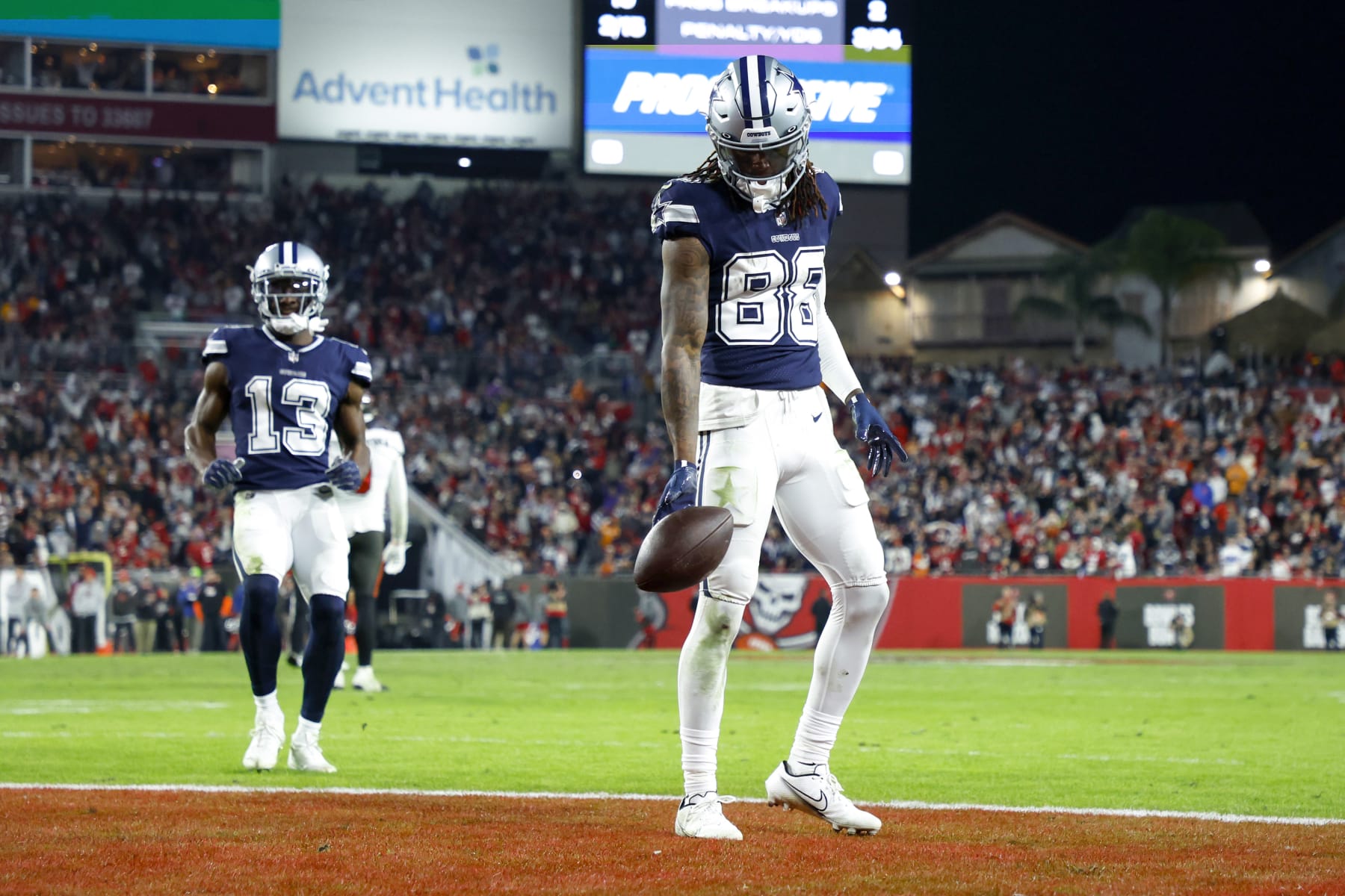 NFL DFS Lineup Picks for FanDuel, DraftKings - Cowboys vs Giants