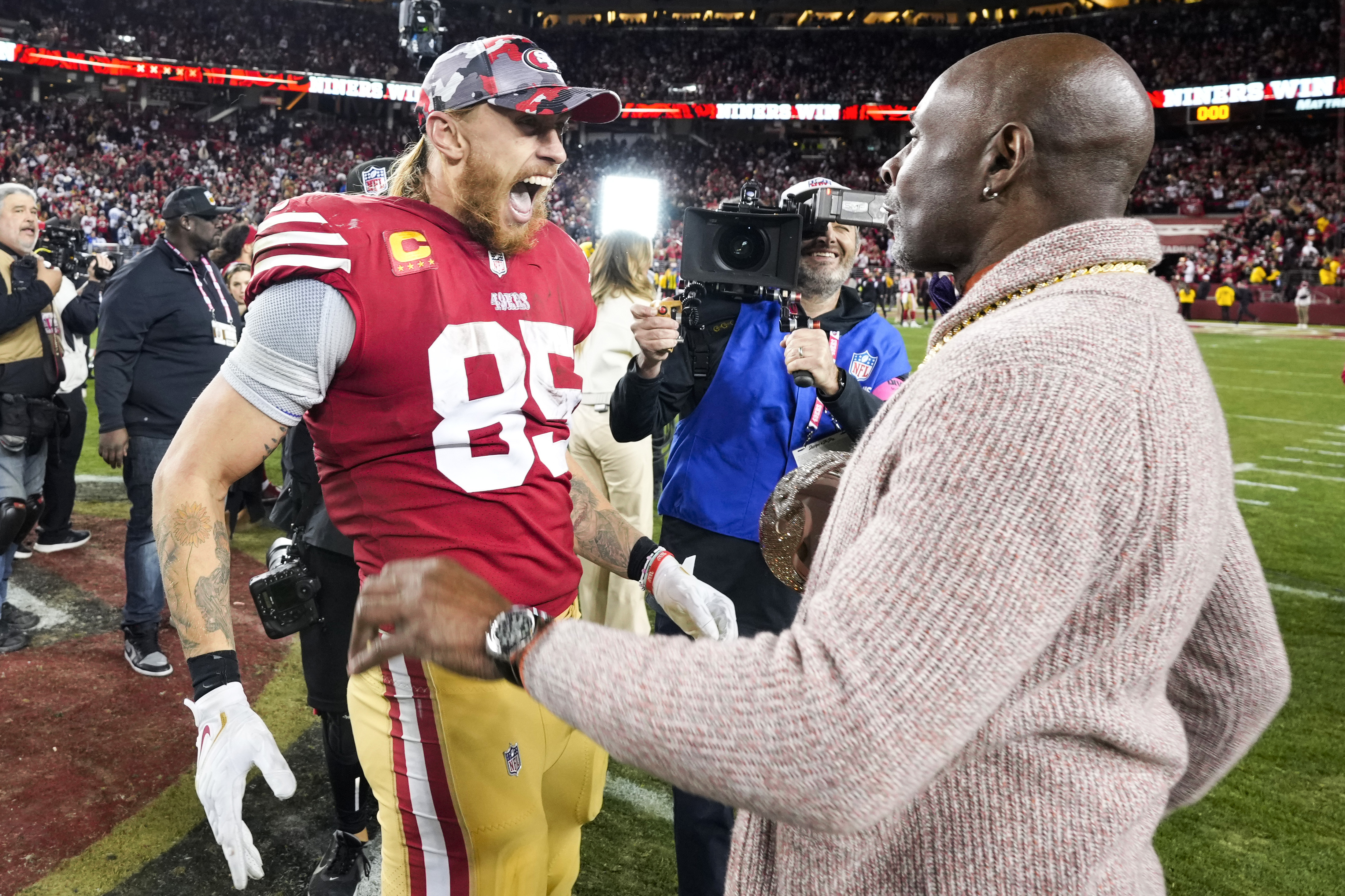 Breaking Ground': Jerry Rice remembers being booed by 49ers fans