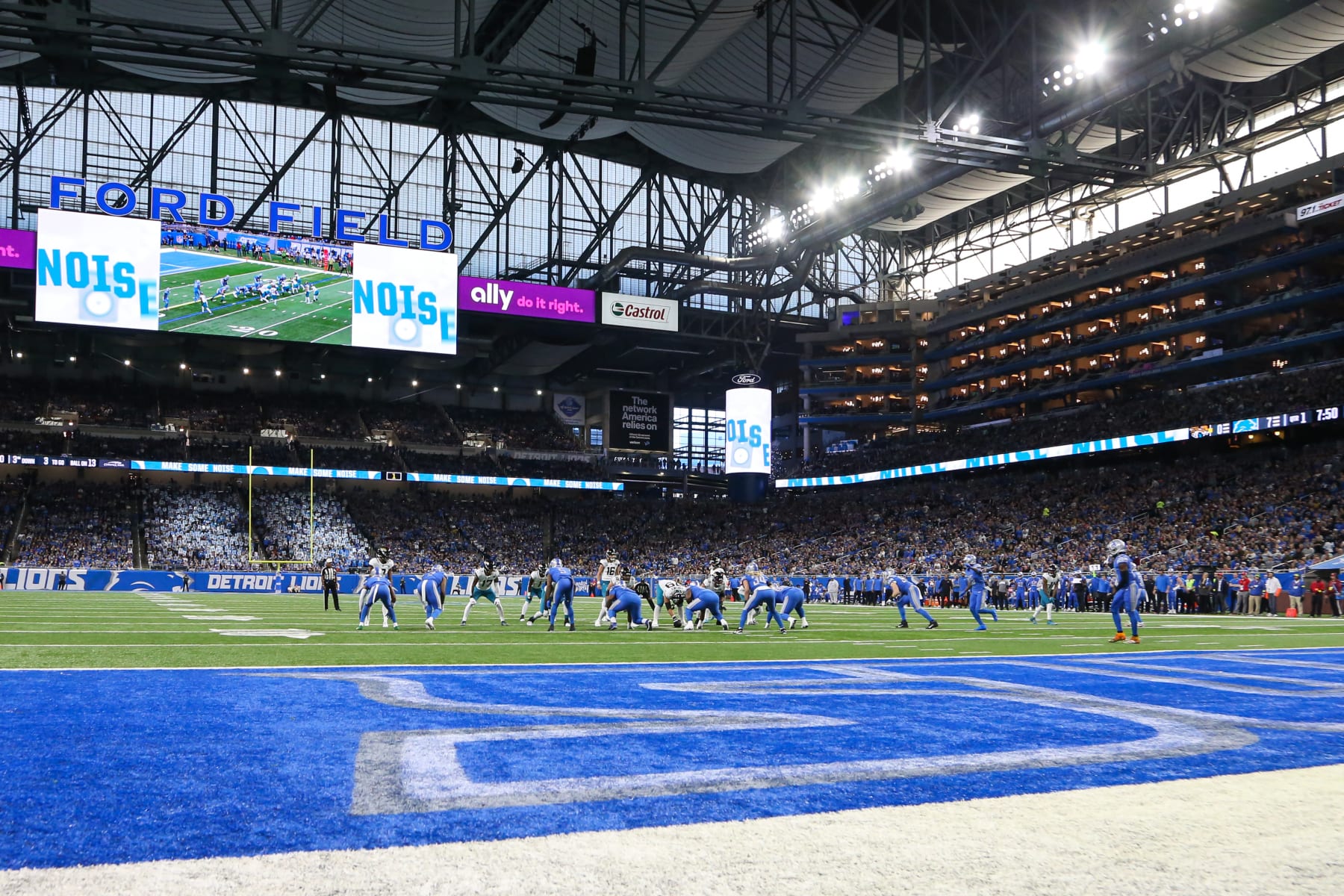 Detroit Lions replacing turf at Ford Field earlier - Sports