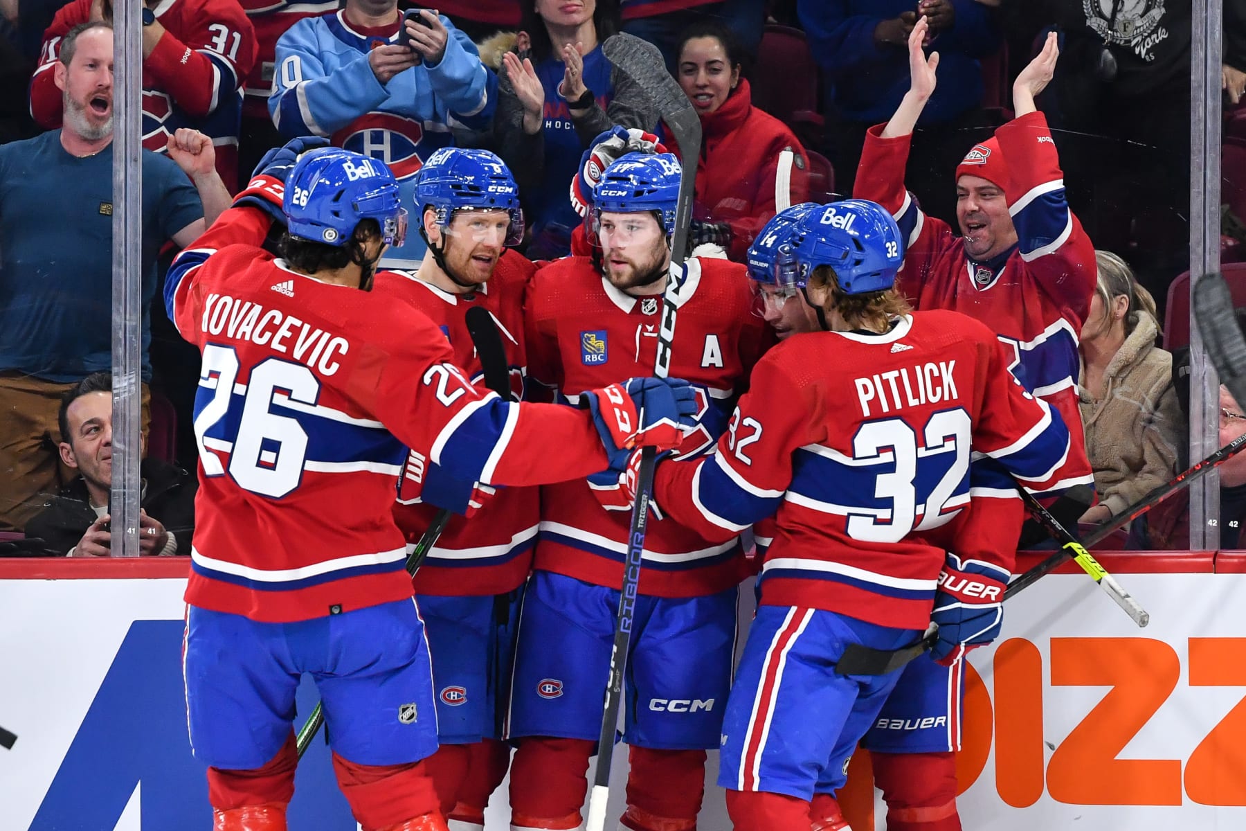 MONTREAL, CANADA - JANUARY 21: Josh Anderson #17 of the Montreal Canadiens celebrates his goal with teammates Johnathan Kovacevic #26, Mike Matheson #8, Nick Suzuki #14 and Rem Pitlick #32 during the second period against the Toronto Maple Leafs at Centre Bell on January 21, 2023 in Montreal, Quebec, Canada. (Photo by Minas Panagiotakis/Getty Images)