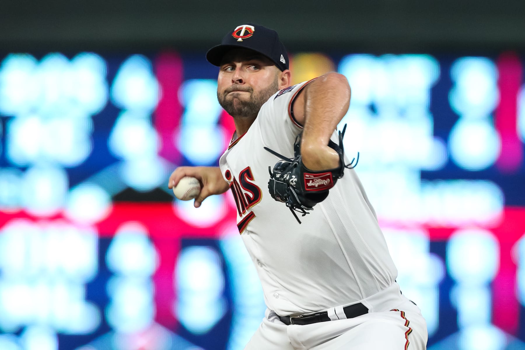 MLB Trade Rumors on X: Padres' Franmil Reyes To Undergo Knee