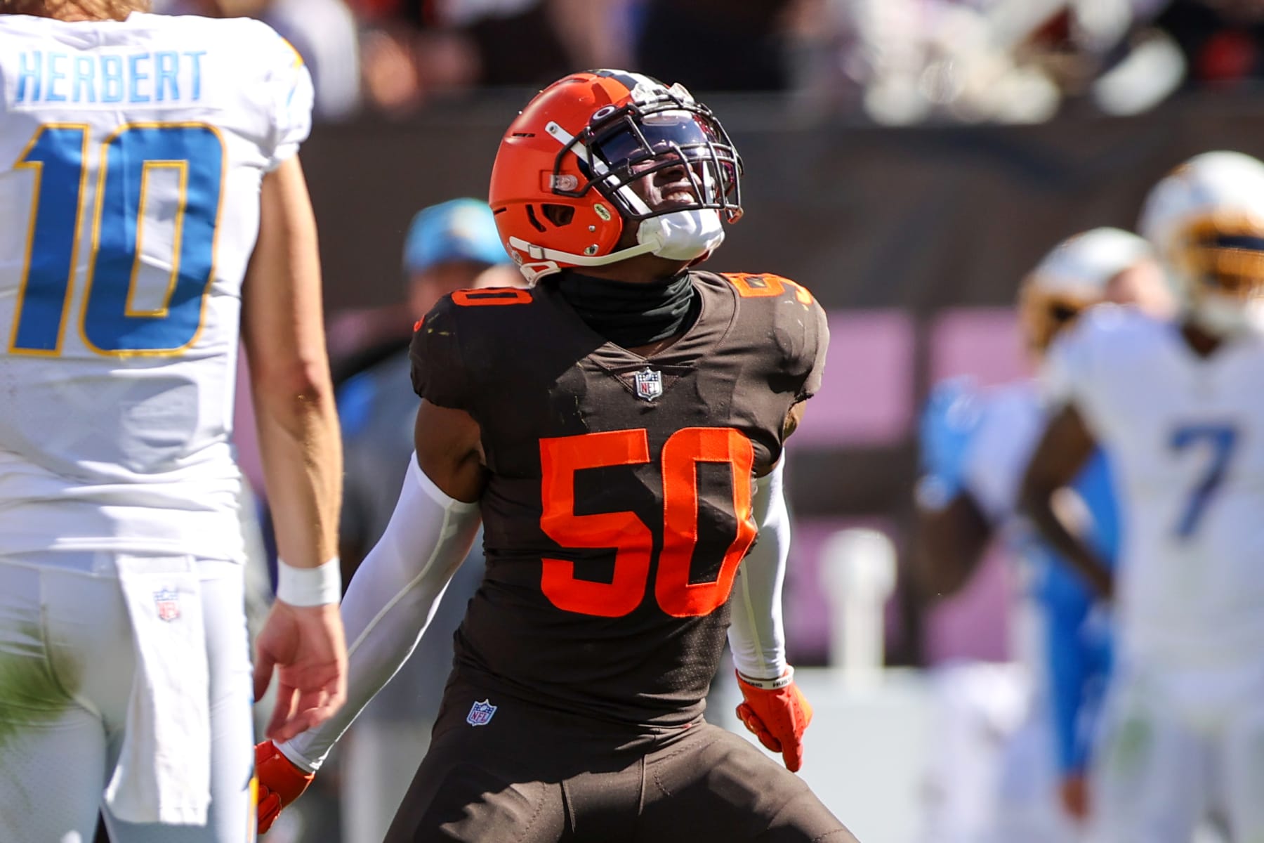 Cleveland Browns cut former 3rd-round WR Anthony Schwartz