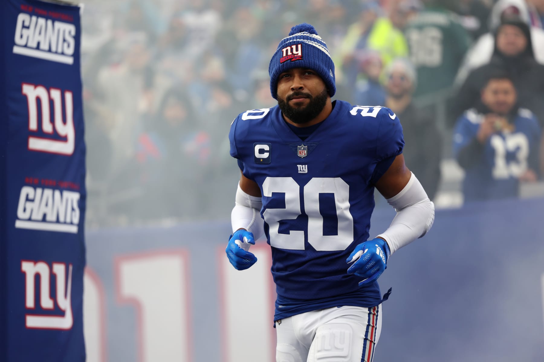 New York Giants' Julian Love changes jersey number ahead of second season