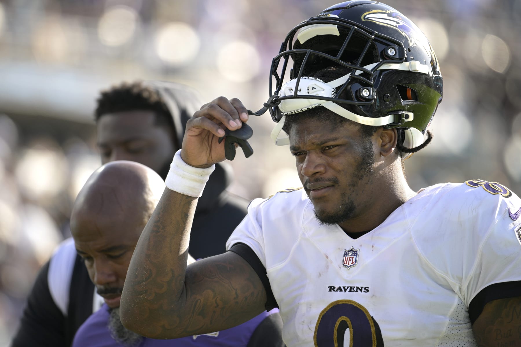 Trade Lamar Jackson? Ravens plan to tag and keep QB, but could be tempted  by big trade offer