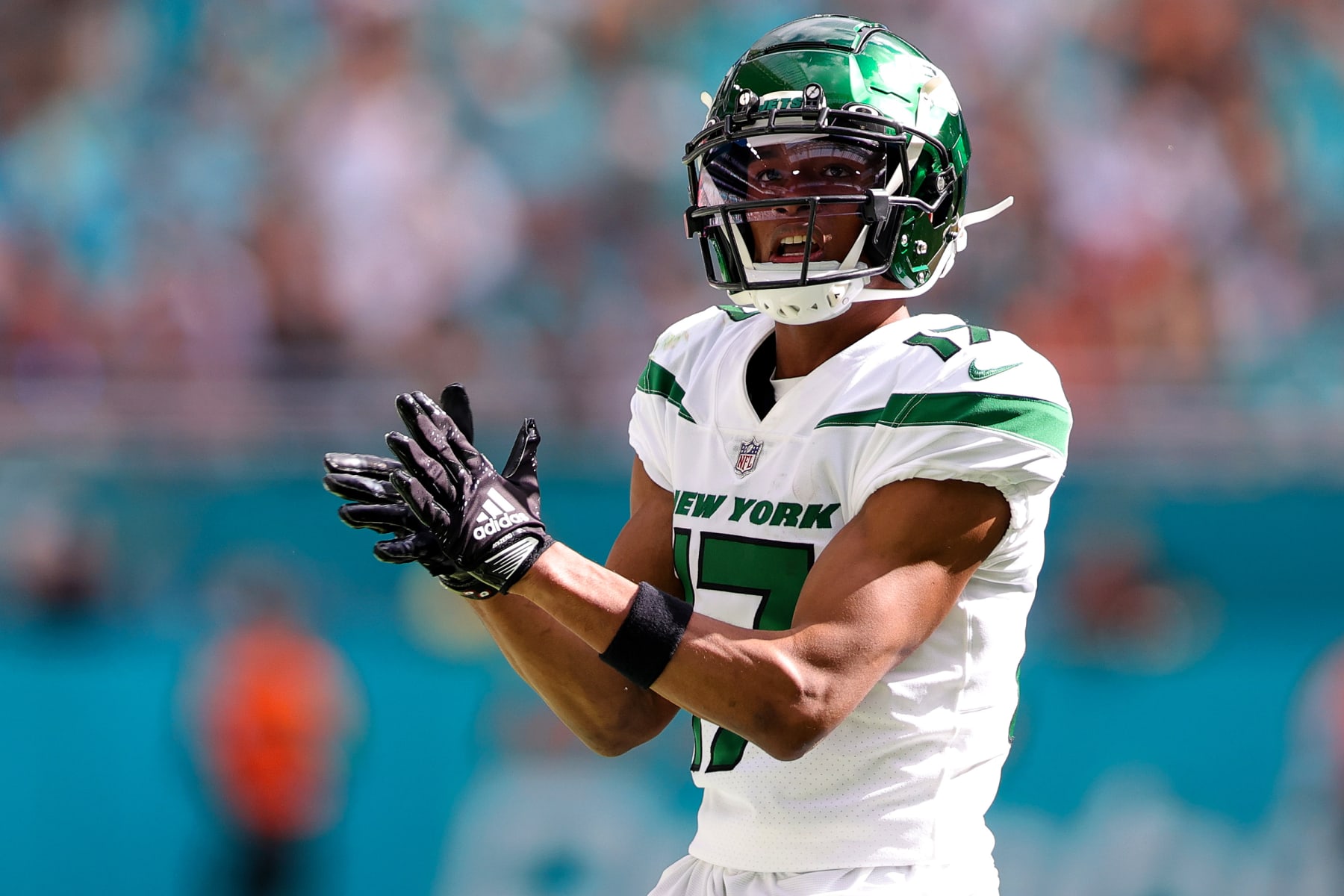 Jets' Sauce Gardner, Garrett Wilson win Defensive and Offensive Rookie of  the Year Awards