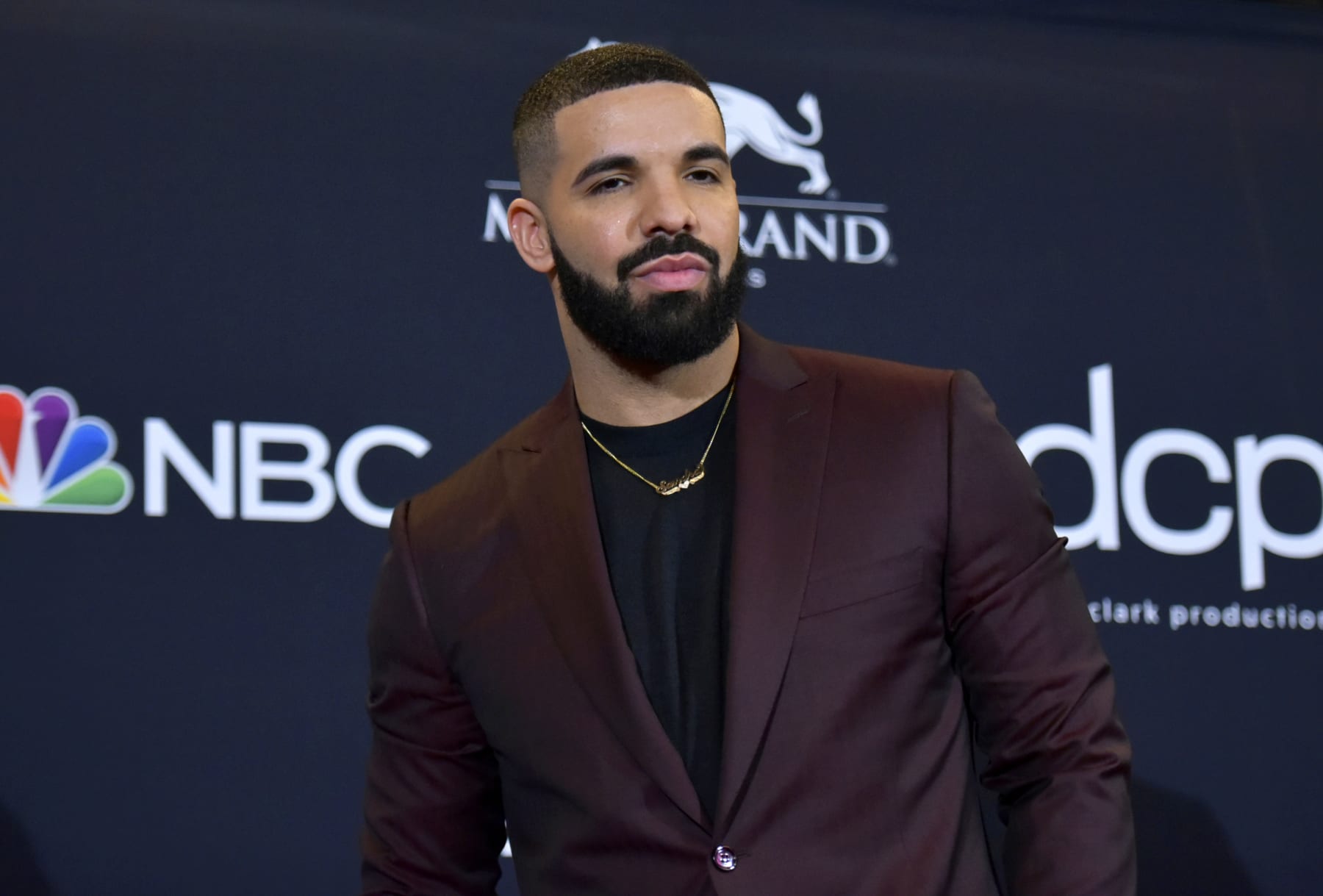 Drake Bets $700,000 on Kansas City Chiefs to Win Super Bowl