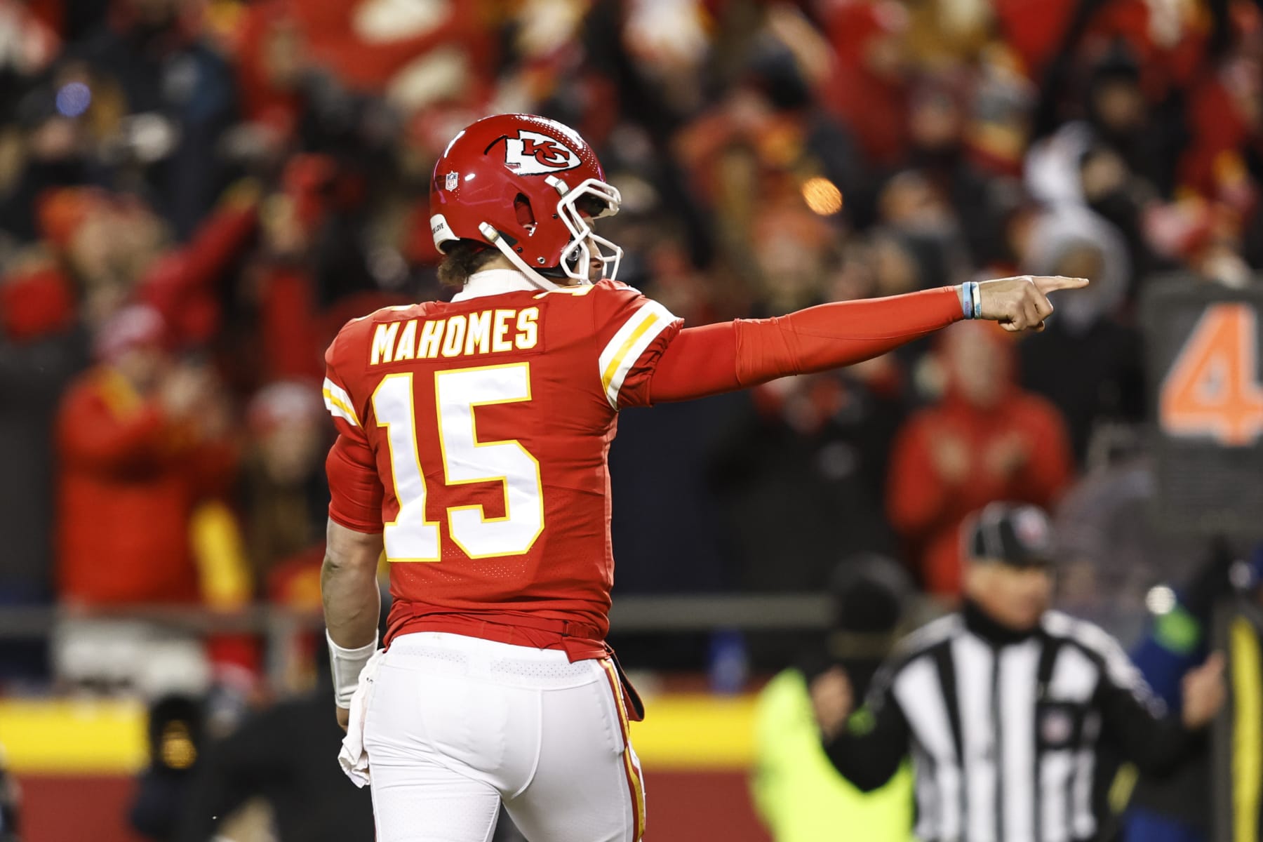 Trust Kelce When Considering Chiefs vs Jaguars Betting Props