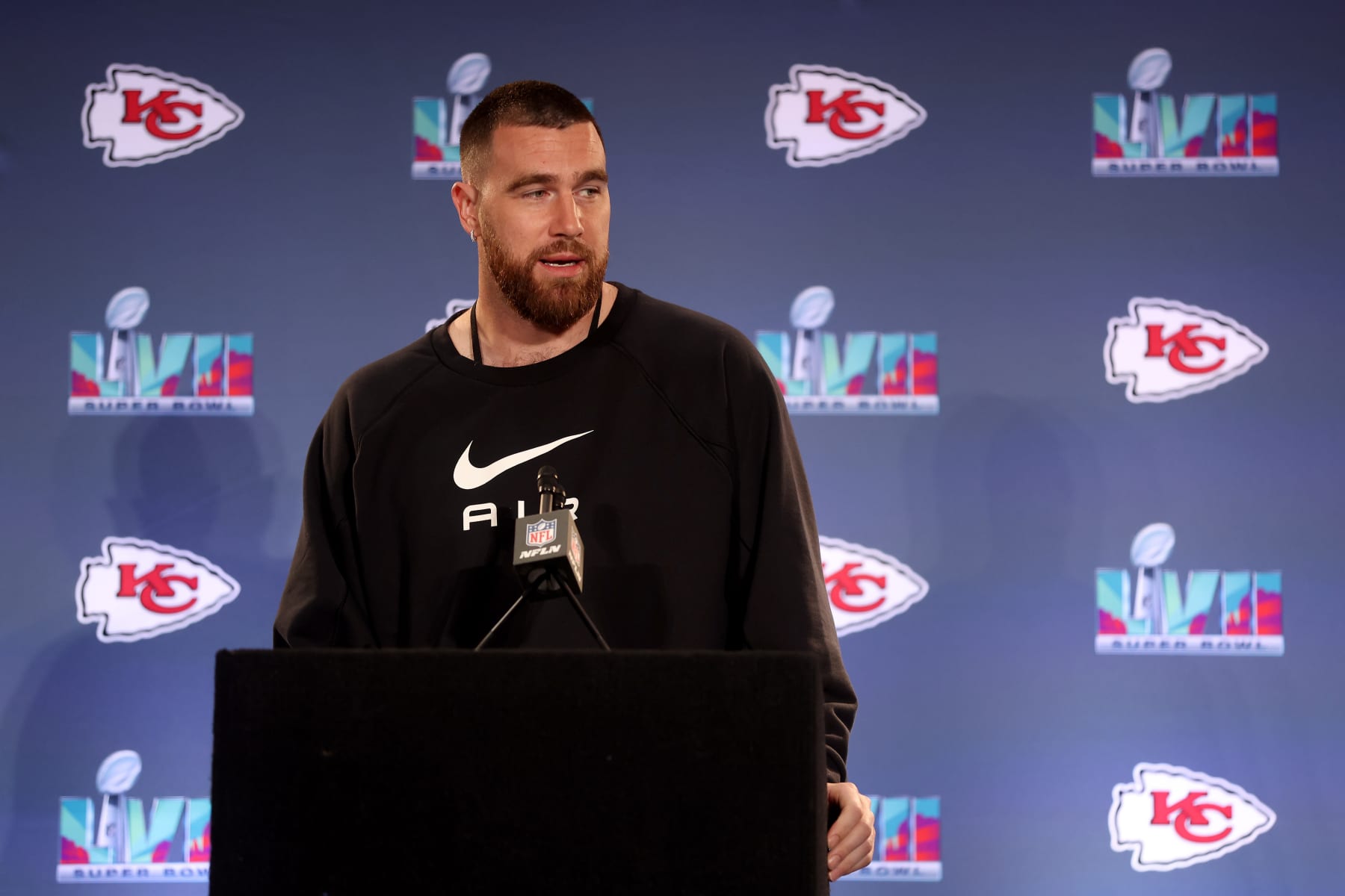 Chiefs' TE Travis Kelce has kind words for Raiders' TE Darren